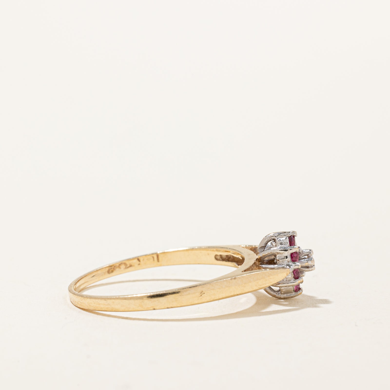 Ruby & Diamond Highset Flower Ring | 0.15ctw, 0.01ct | SZ 6.75 |