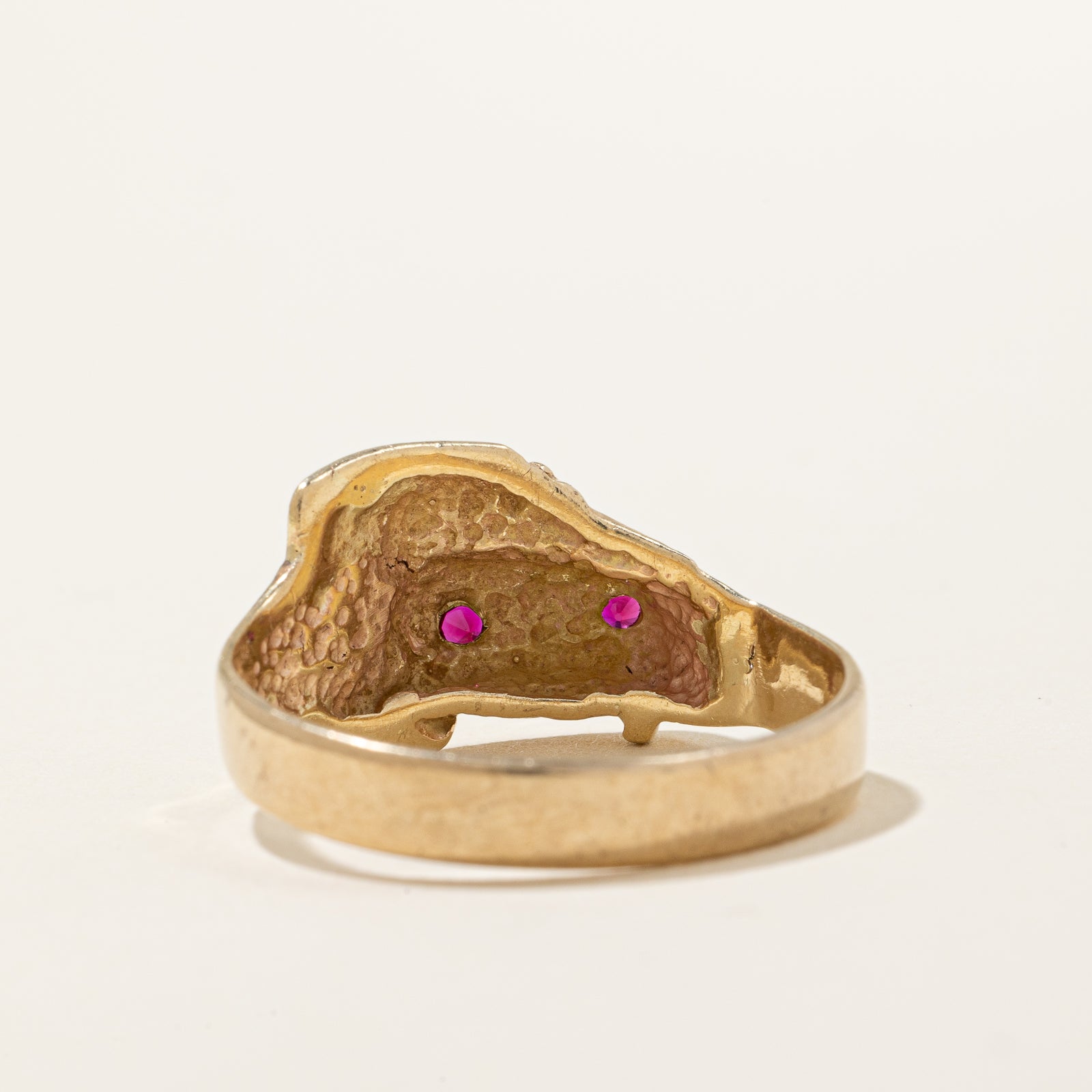 Bague en rubis synthétique sertie dans un camion | 0,07 ct | Taille 13 | 