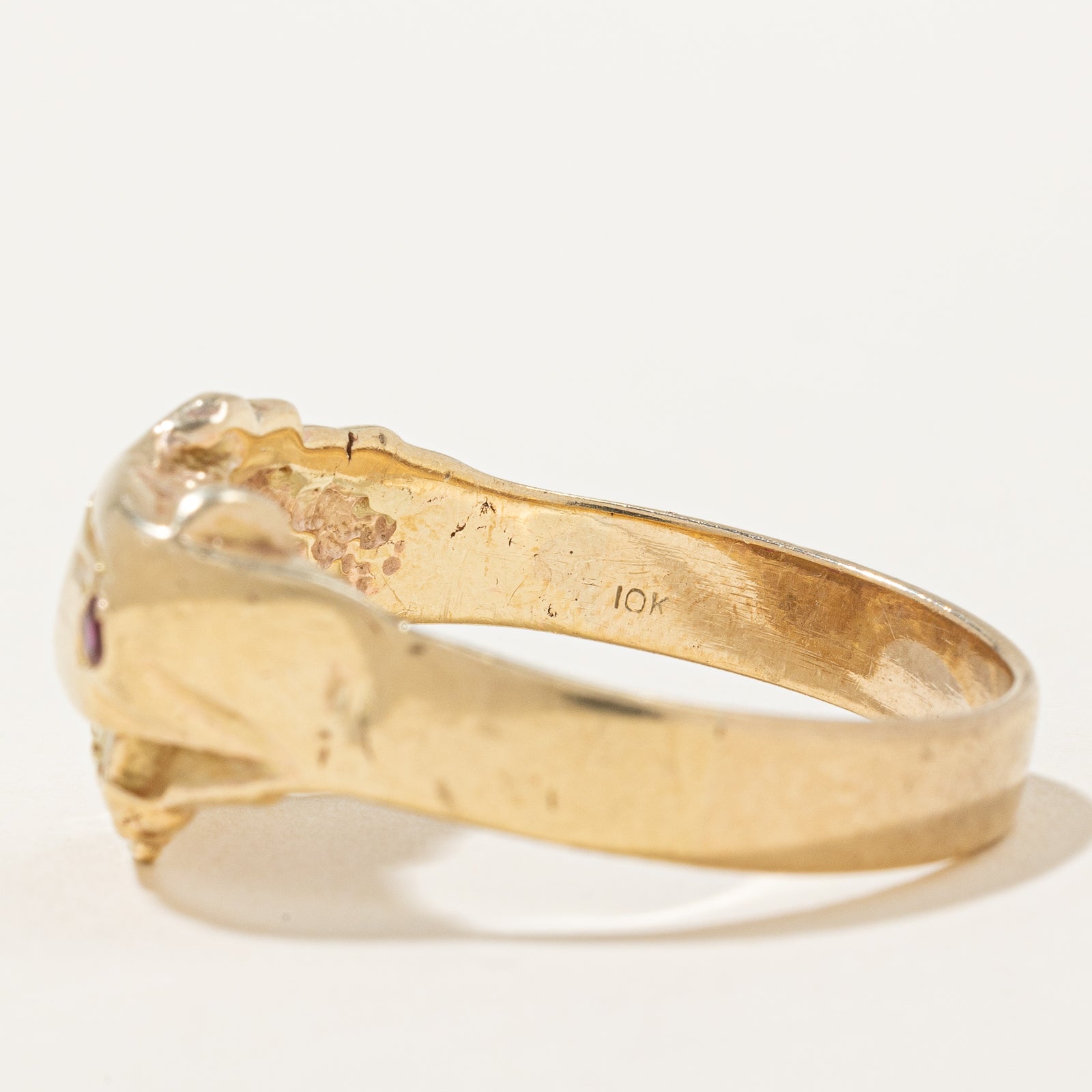 Bague en rubis synthétique sertie dans un camion | 0,07 ct | Taille 13 | 