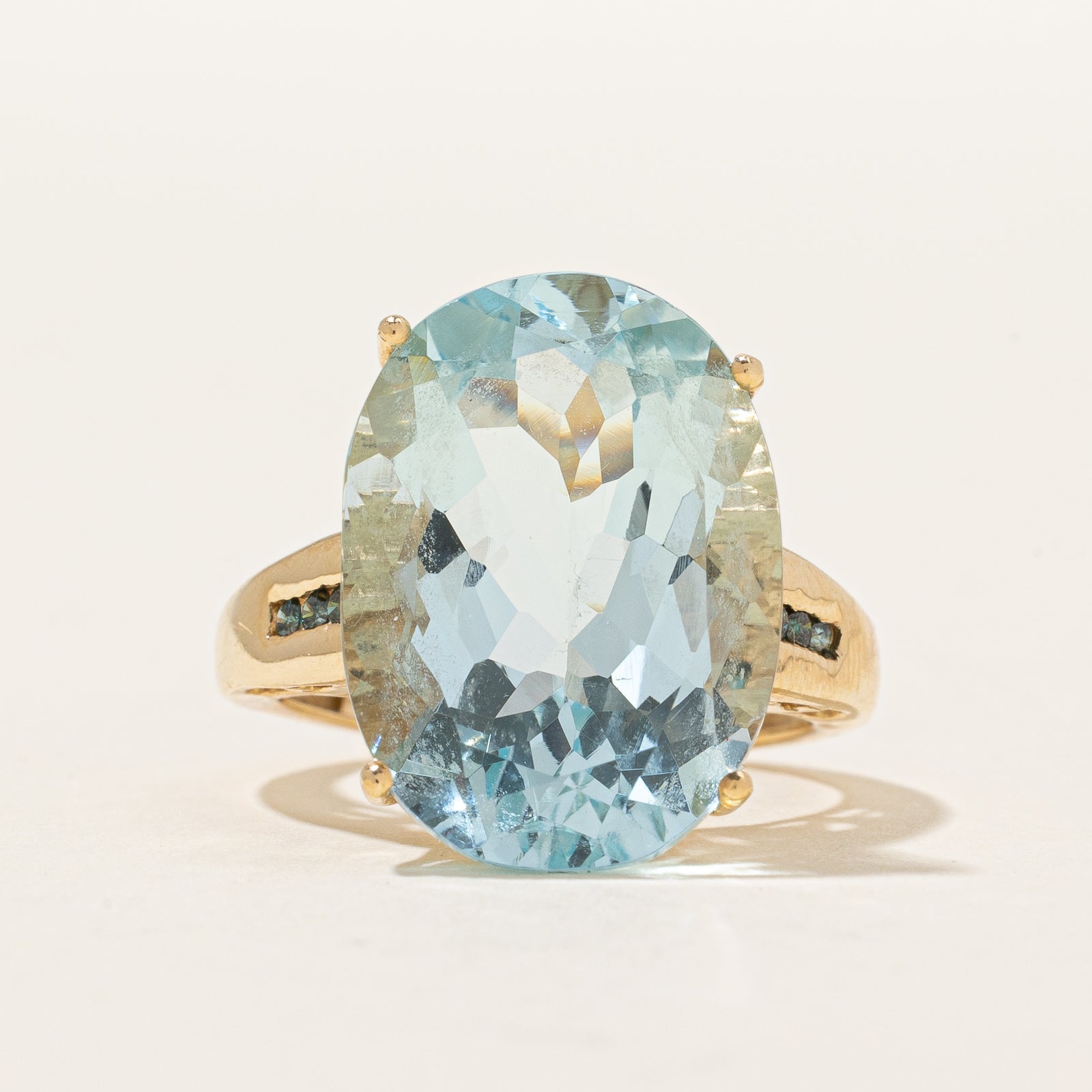 Aquamarine & Diamond Cocktail Ring | 11.20ct, 0.06ctw | SZ 5.75 |