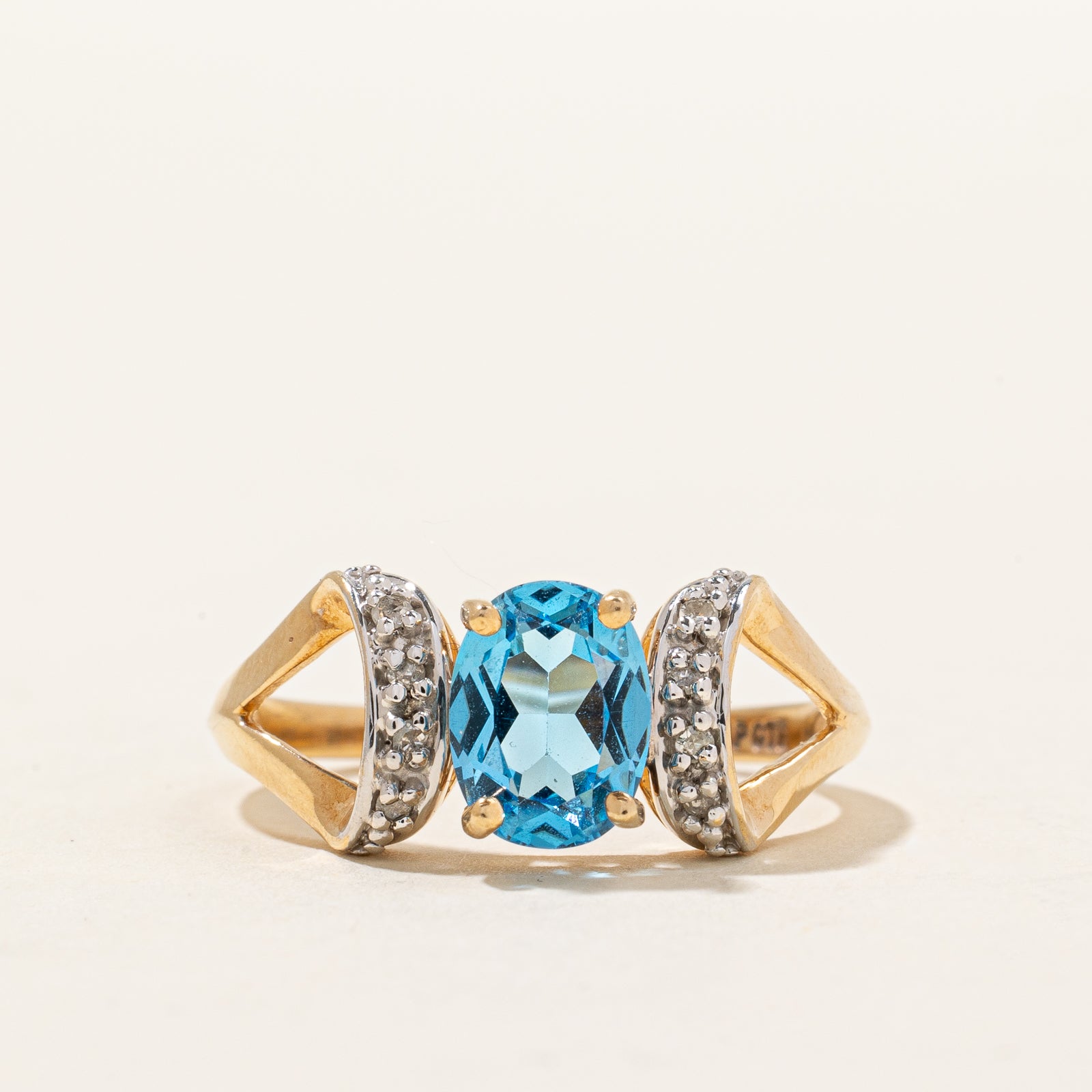 Blue Topaz & Diamond Ring | 1.00ct, 0.04ctw | SZ 7.75 |