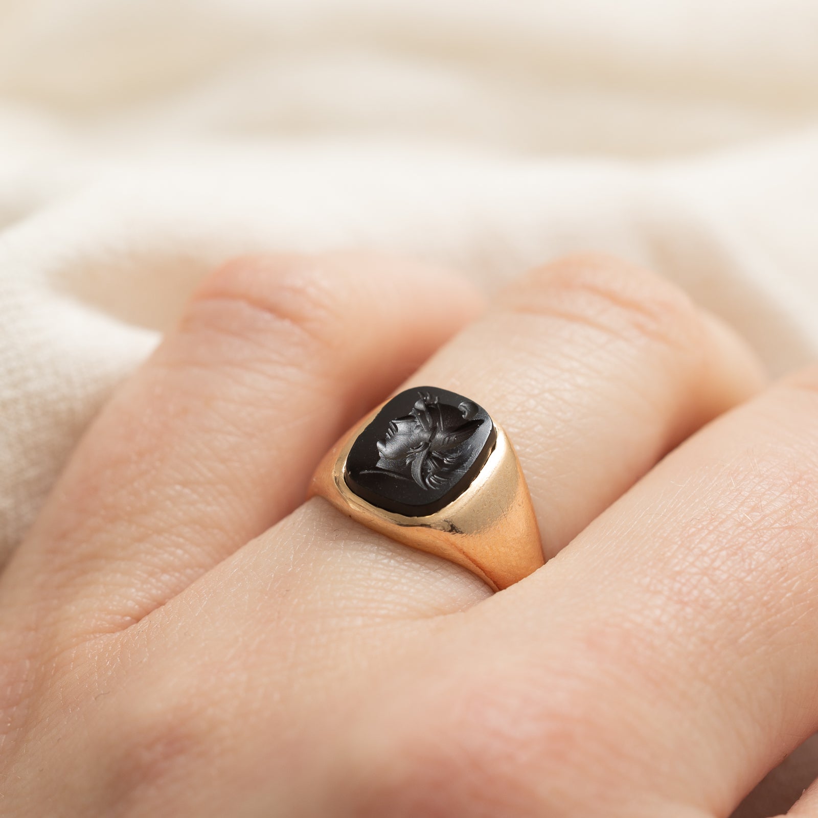 Carved Intaglio Carnelian Signet Ring | 1.00ct | SZ 5