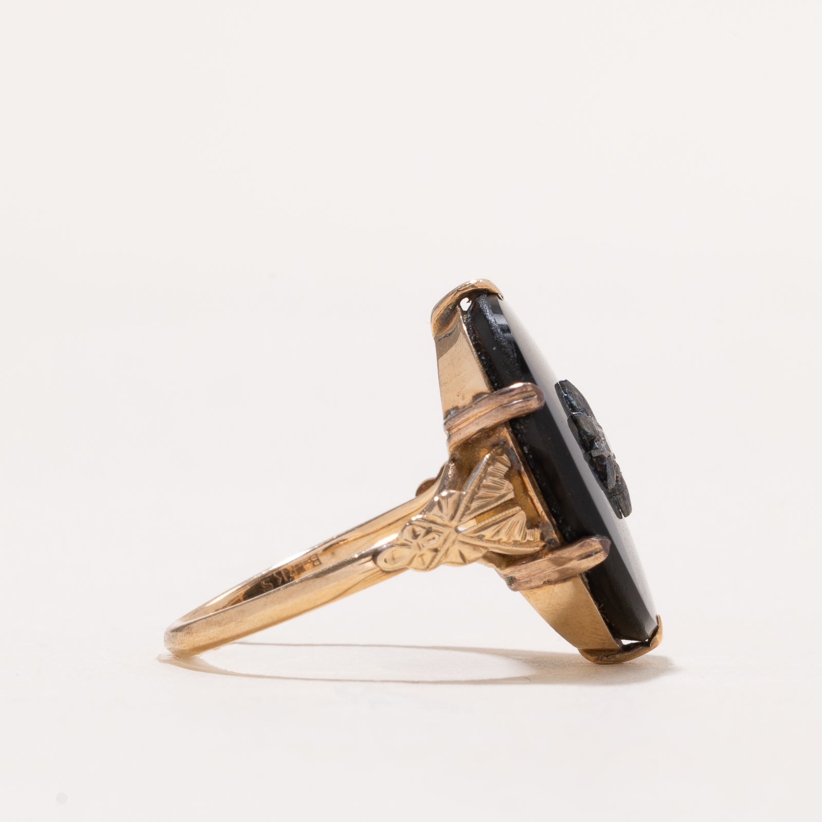 'Birks' Onyx & Diamond Cocktail Ring |  7.50ct | 0.04ct | SZ 8