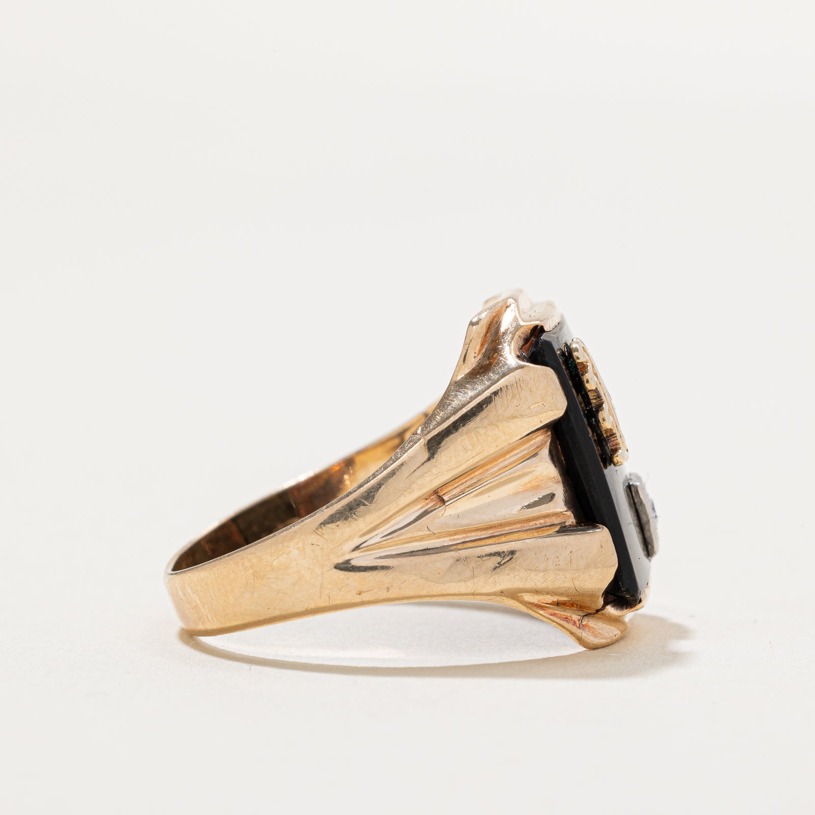 Onyx & Diamond 'P' Initial Signet Ring | 6.00ct | 0.02ct