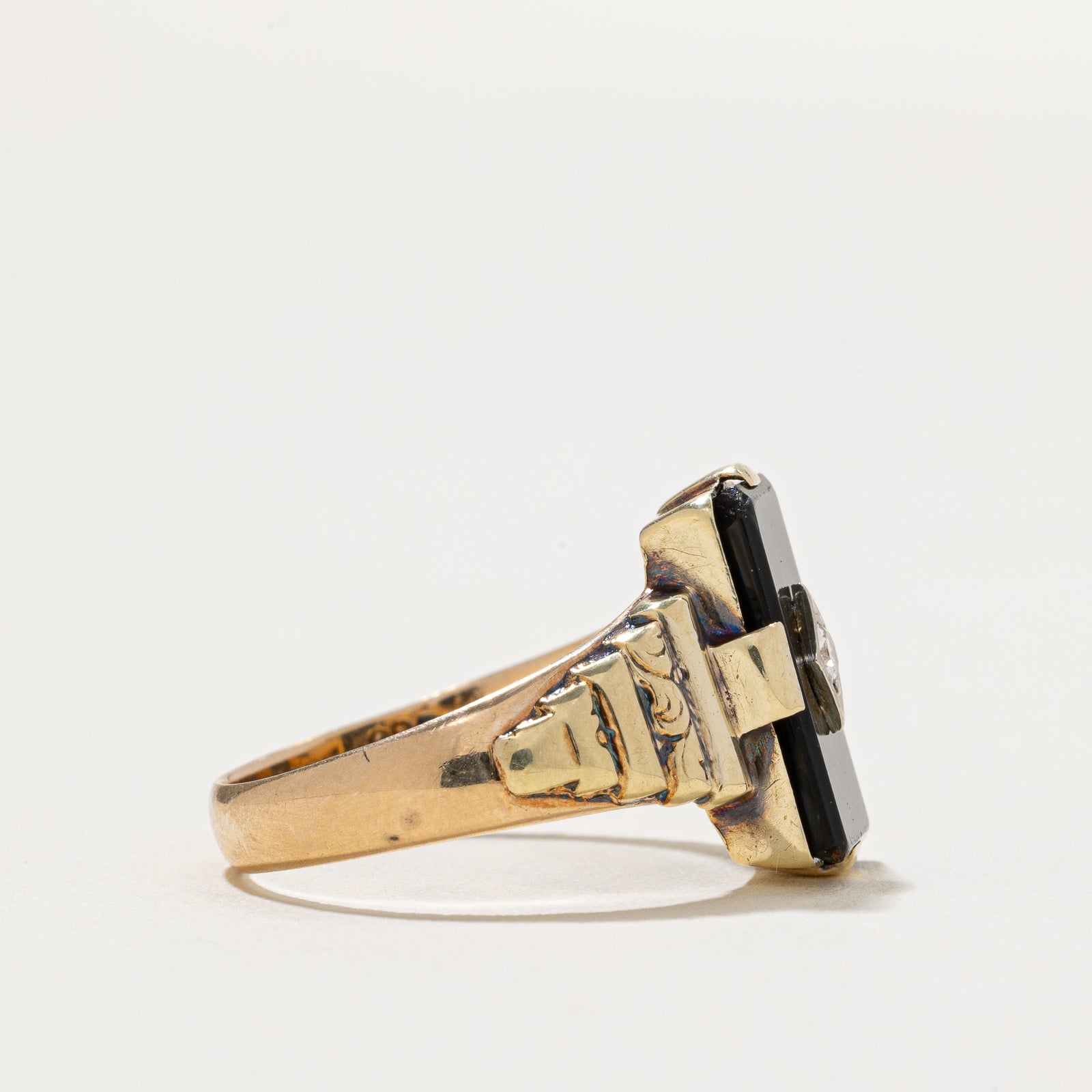 Onyx & Diamond Textured Ring | 2.50ct | 0.01ct | SZ 4.5