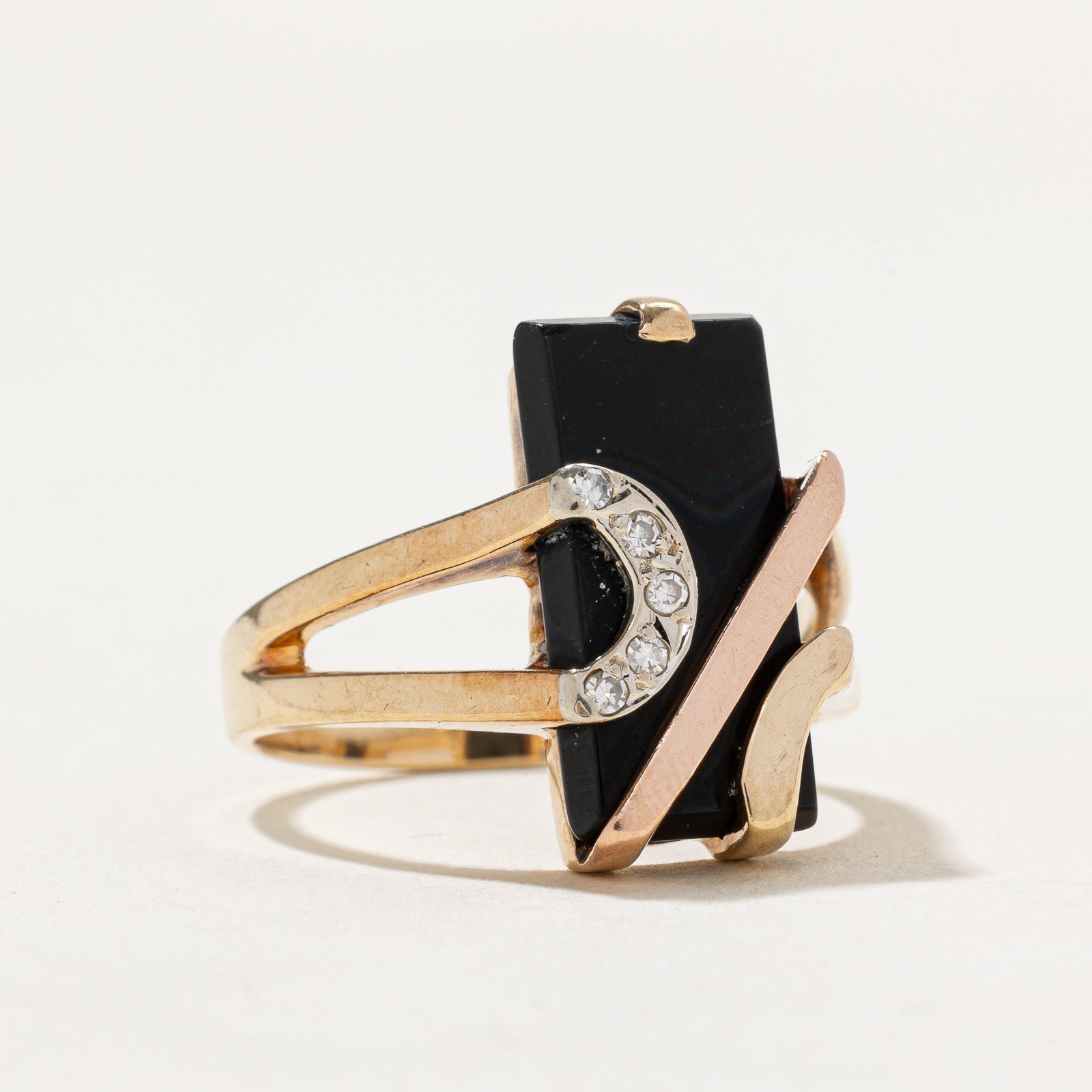 Onyx & Diamond Open Shank Ring | 3.00ct | 0.05ct | SZ 7.5