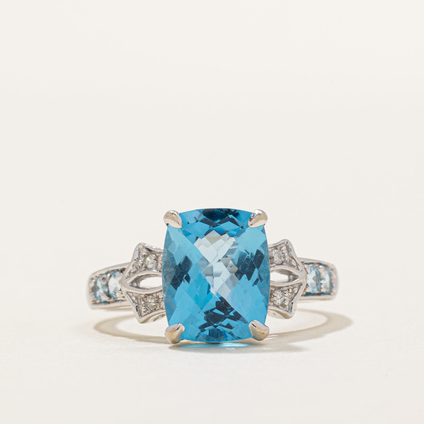 Blue Topaz & Diamond Ring | 4.20ctw, 0.04ctw | SZ 6.5 |