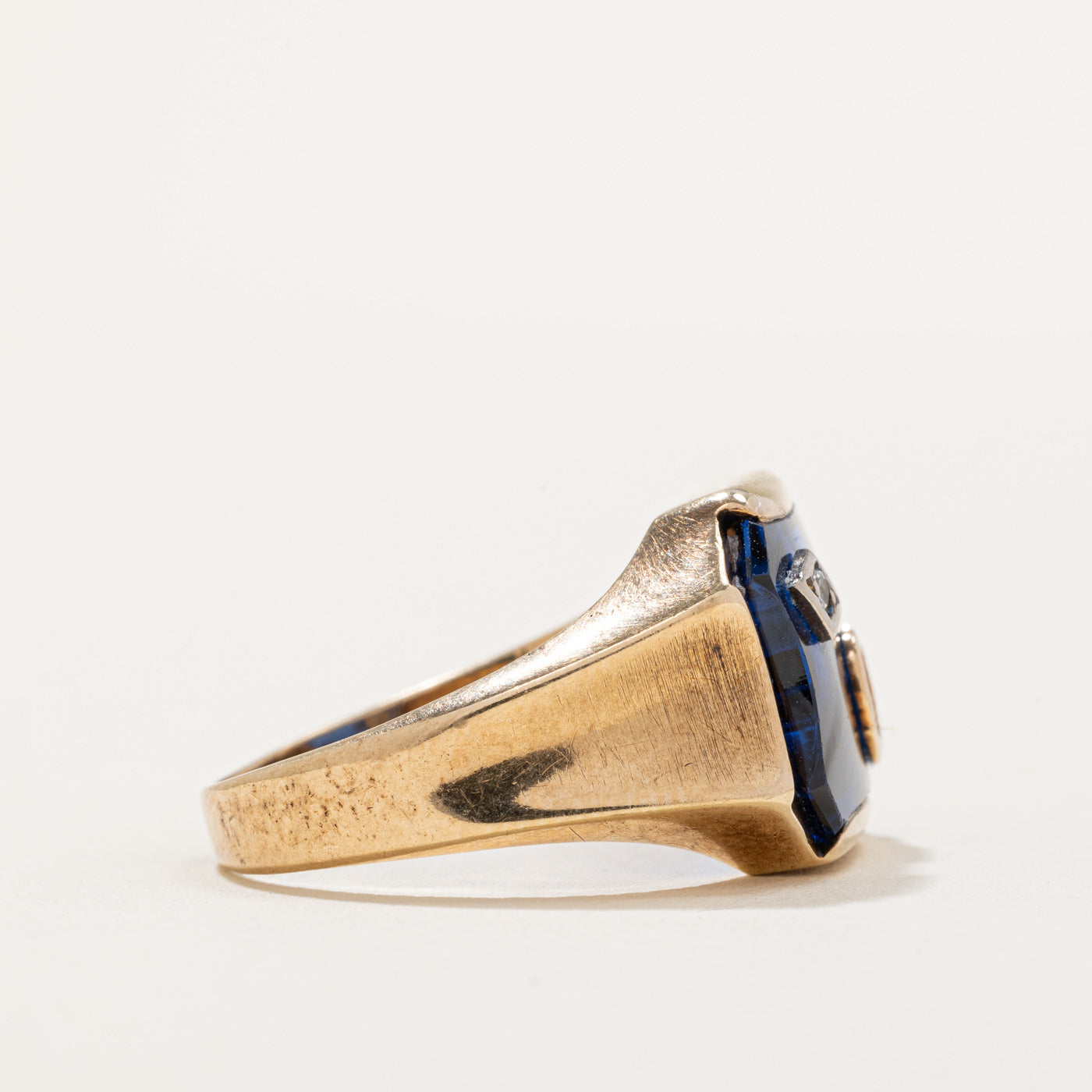 Blue & White Synthetic Spinel 'G' Signet Ring | 7.00ctw | SZ 10 |