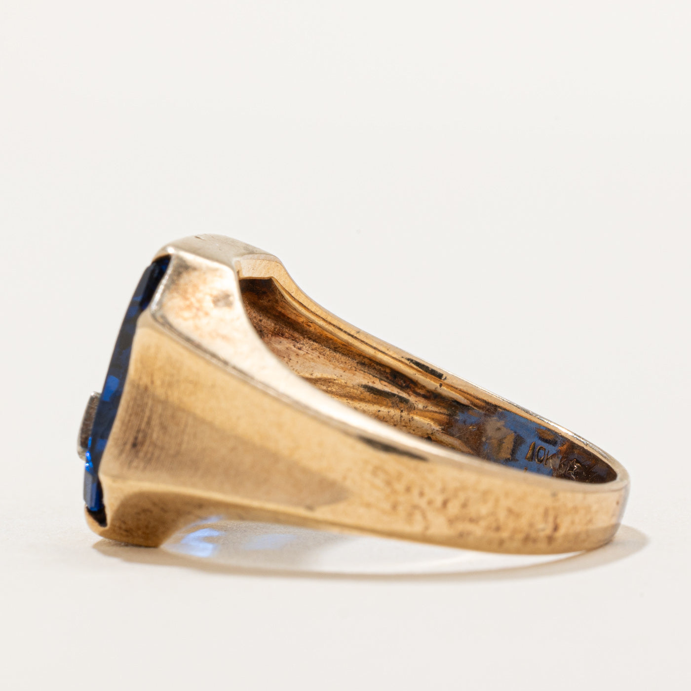 Blue & White Synthetic Spinel 'G' Signet Ring | 7.00ctw | SZ 10 |
