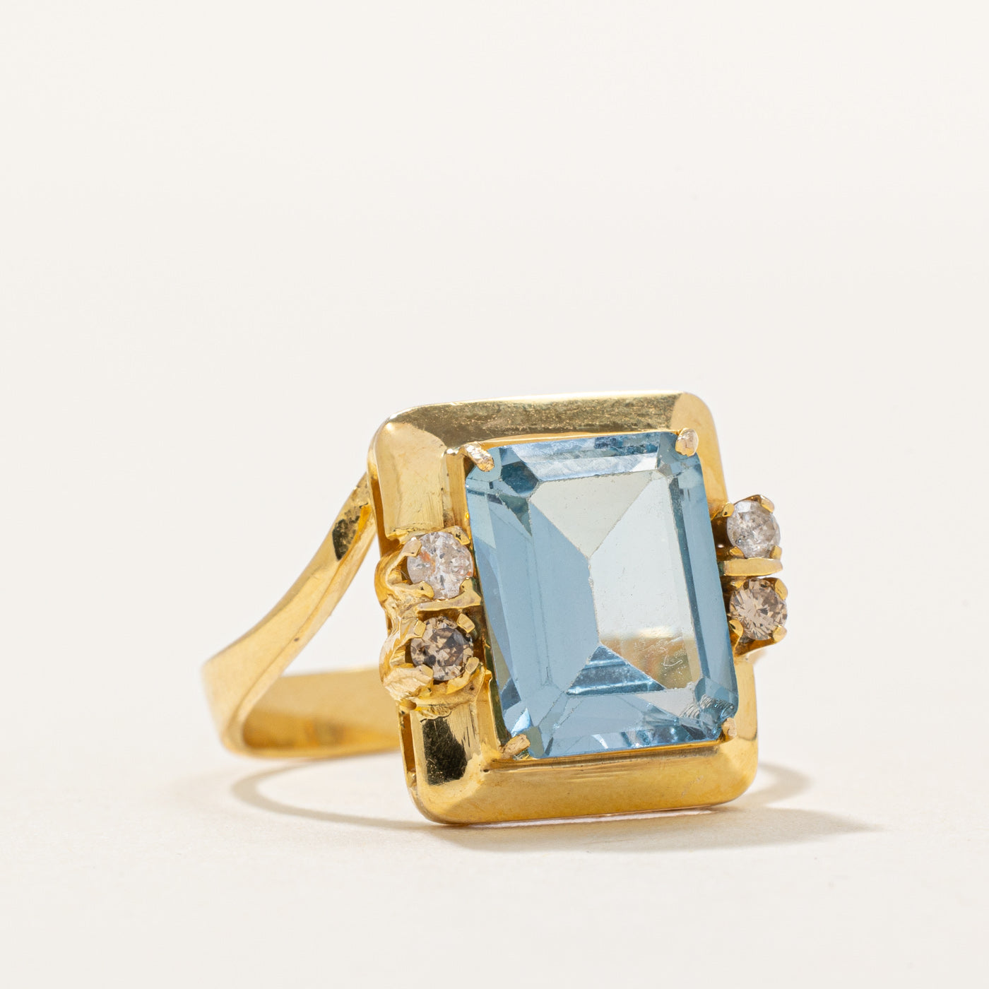 Synthetic Spinel & Diamond Cocktail Ring | 3.00ct, 0.12ctw | SZ 6 |
