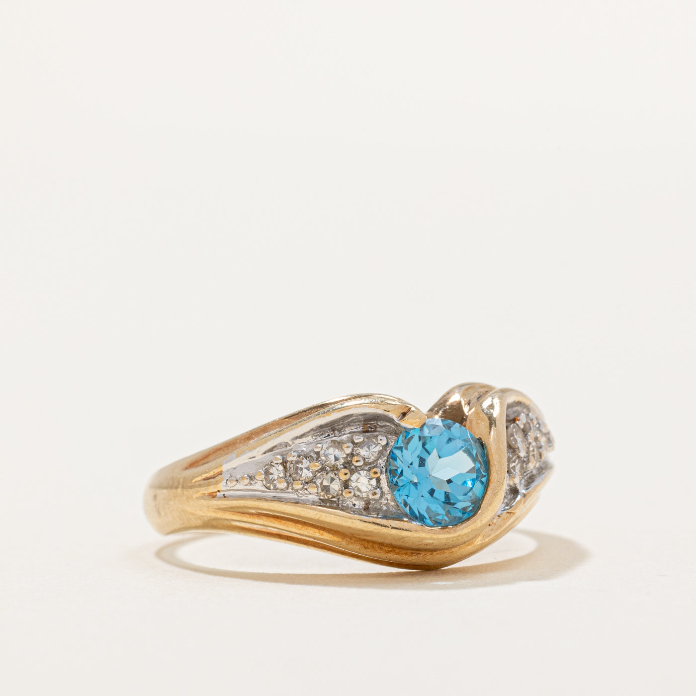 Semi Bezel Topaz & Diamond Tapered Ring | 0.60ct, 0.06ctw | SZ 6.5 |