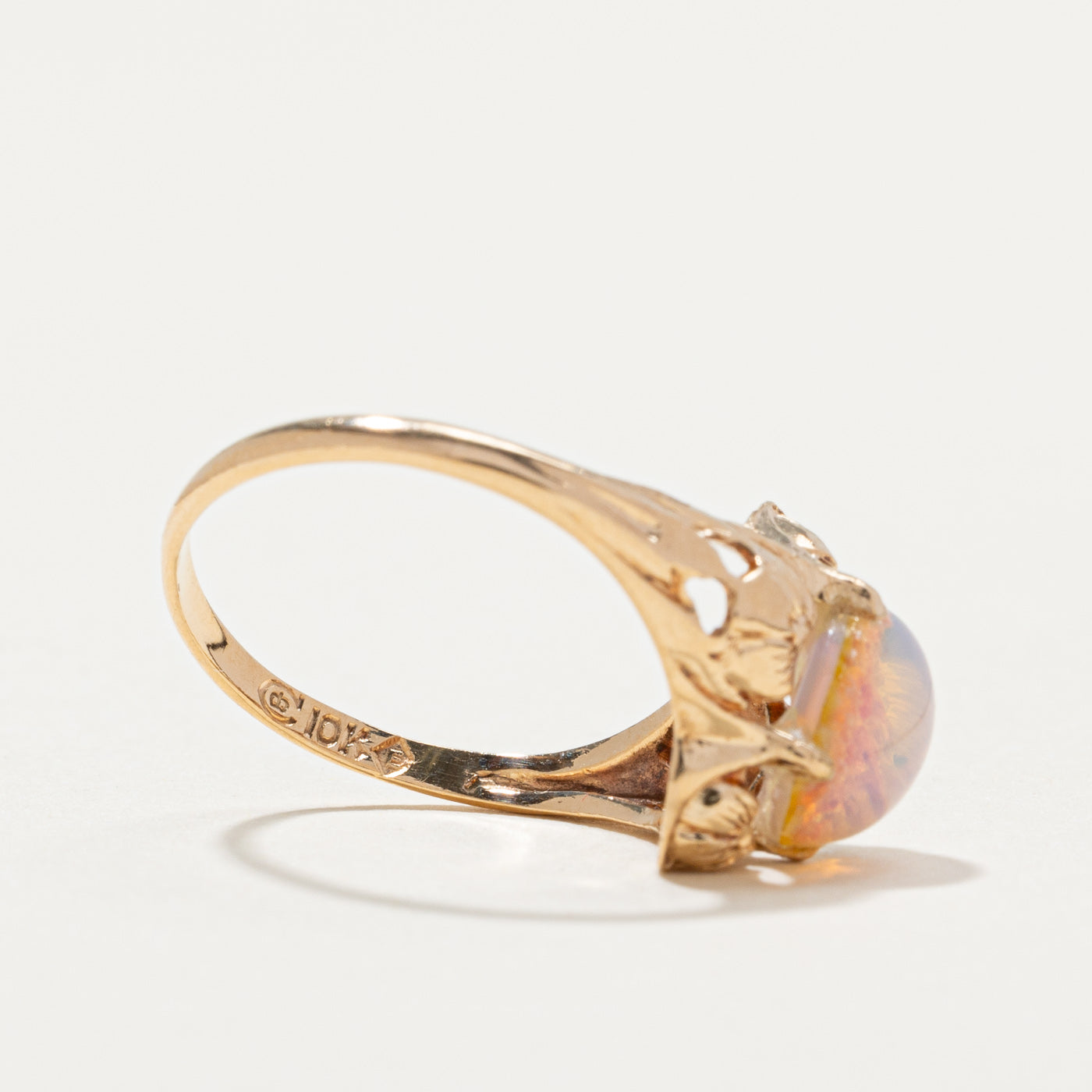 10k Cabochon Glass Paste Floral Ring | 2.00ct | SZ 6.25 |
