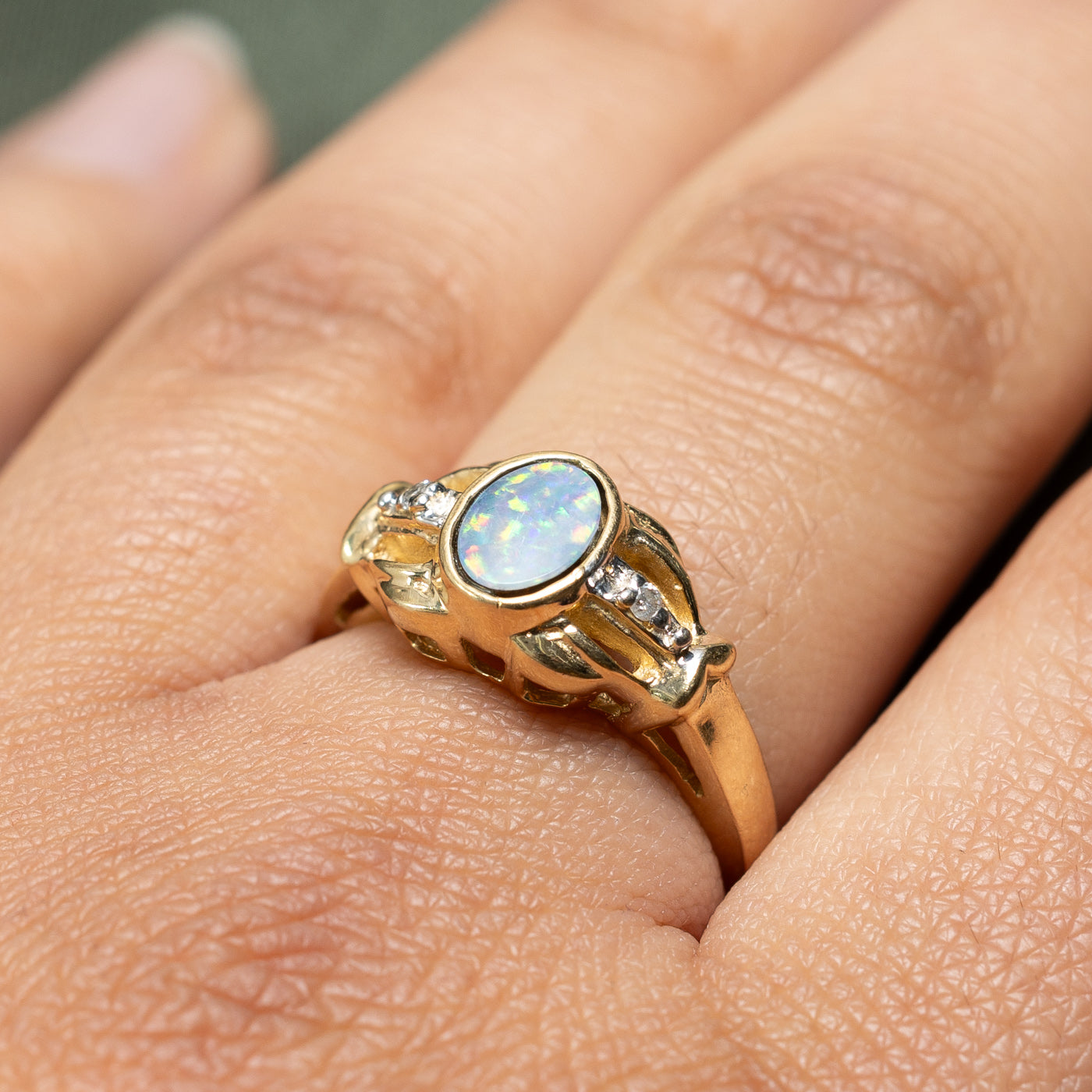 Opal Doublet & Diamond Ring | 0.30ct, 0.03ctw | SZ 8 |