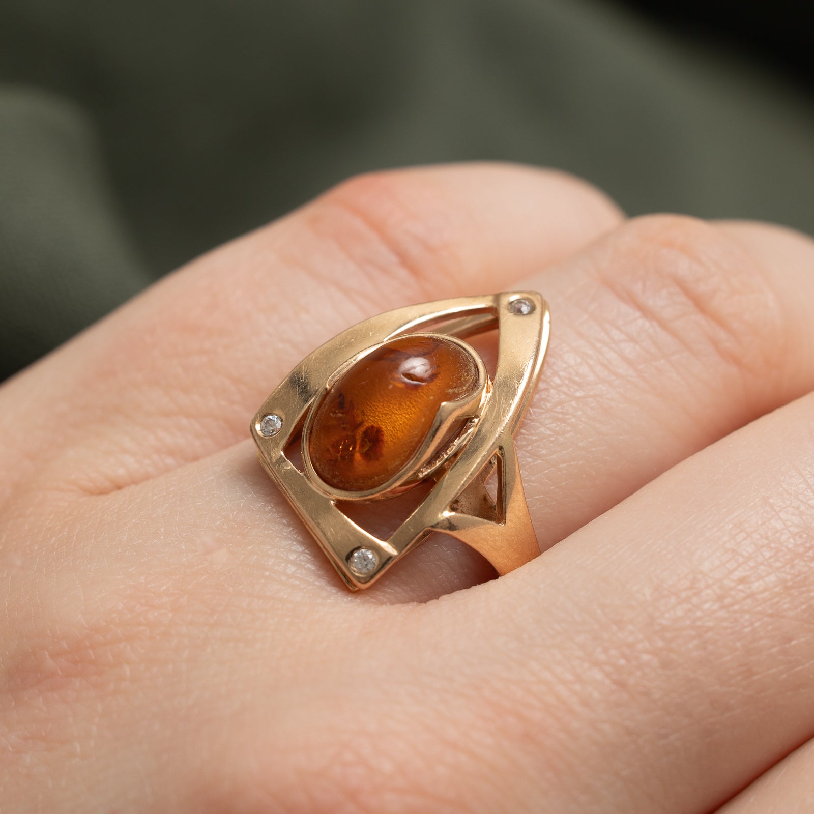 Amber & Synthetic Spinel Ring | 1.34ct, 0.05ctw | SZ 7 |