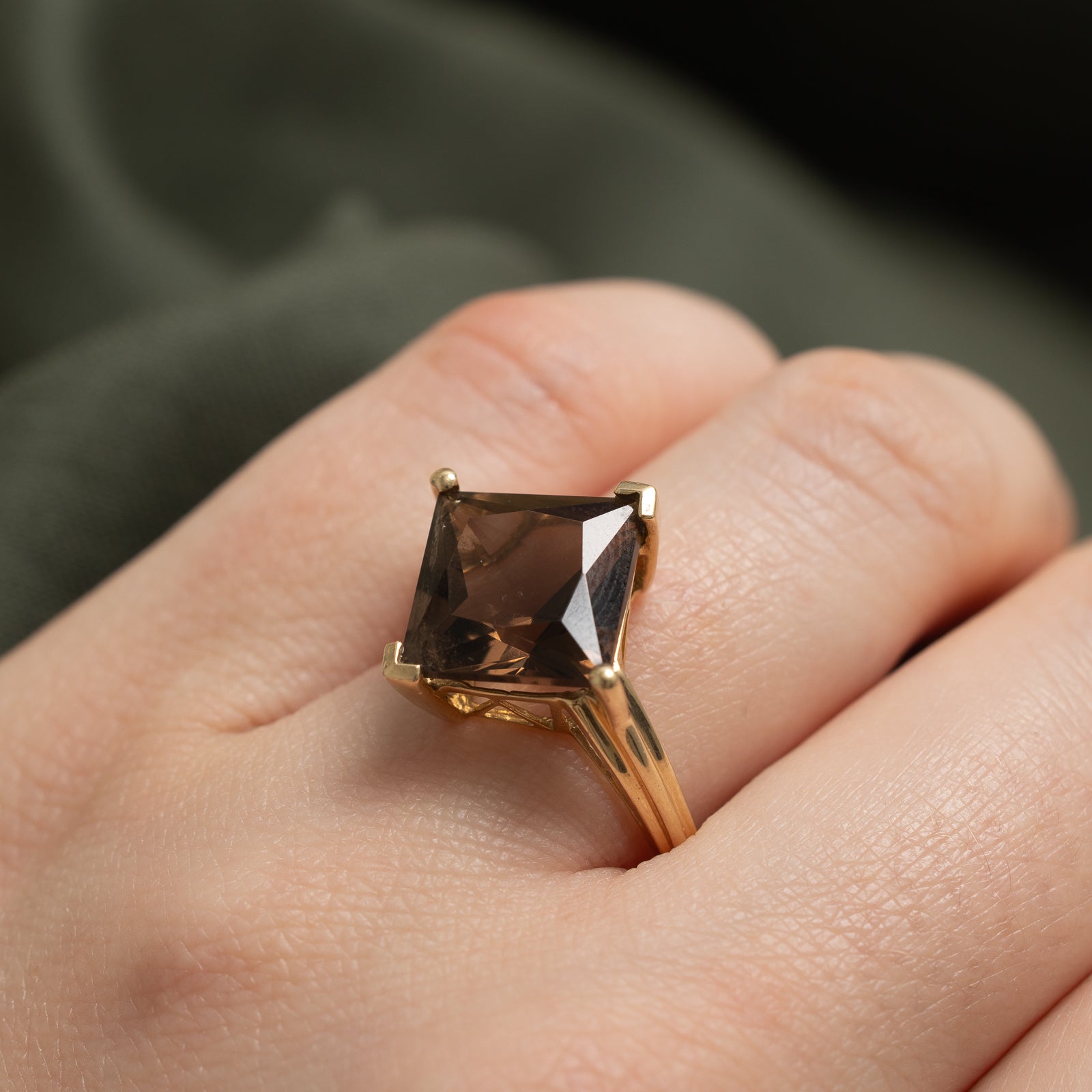 Smoky Quartz Cocktail Ring | 5.65ct | SZ 7.25 |