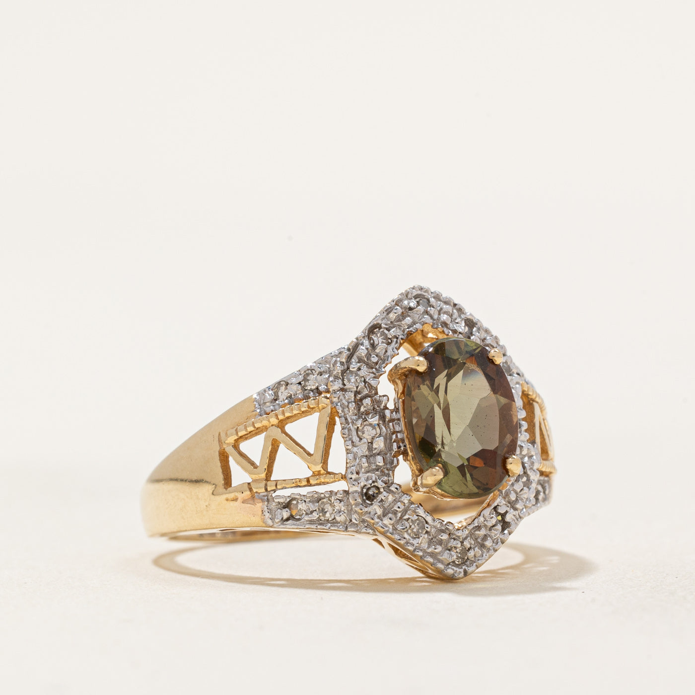 Andalusite & Diamond Ring | 1.42ct, 0.12ctw | SZ 7.25 |