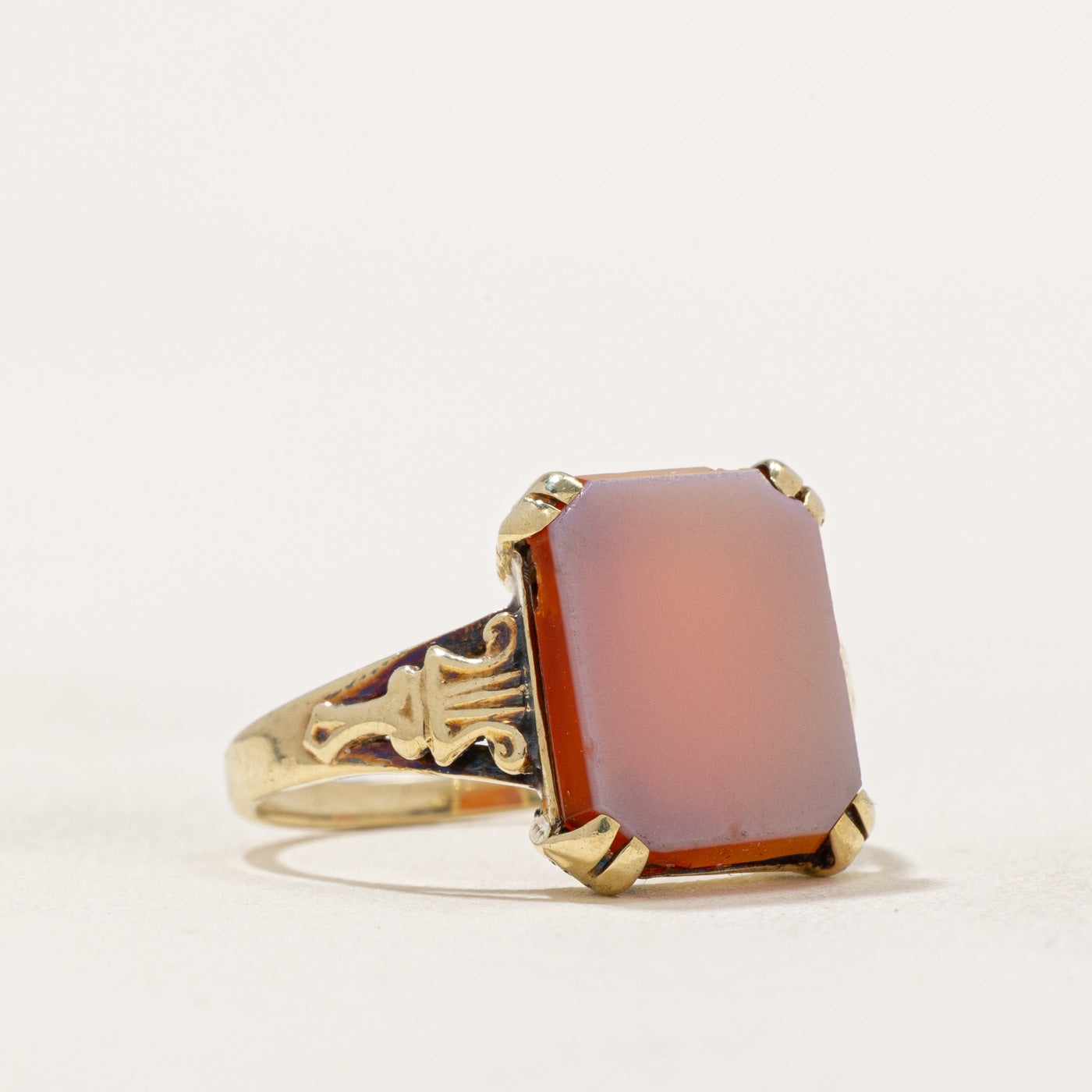 14k Yellow Gold Onyx Ring | 3.00ct | SZ 6 |