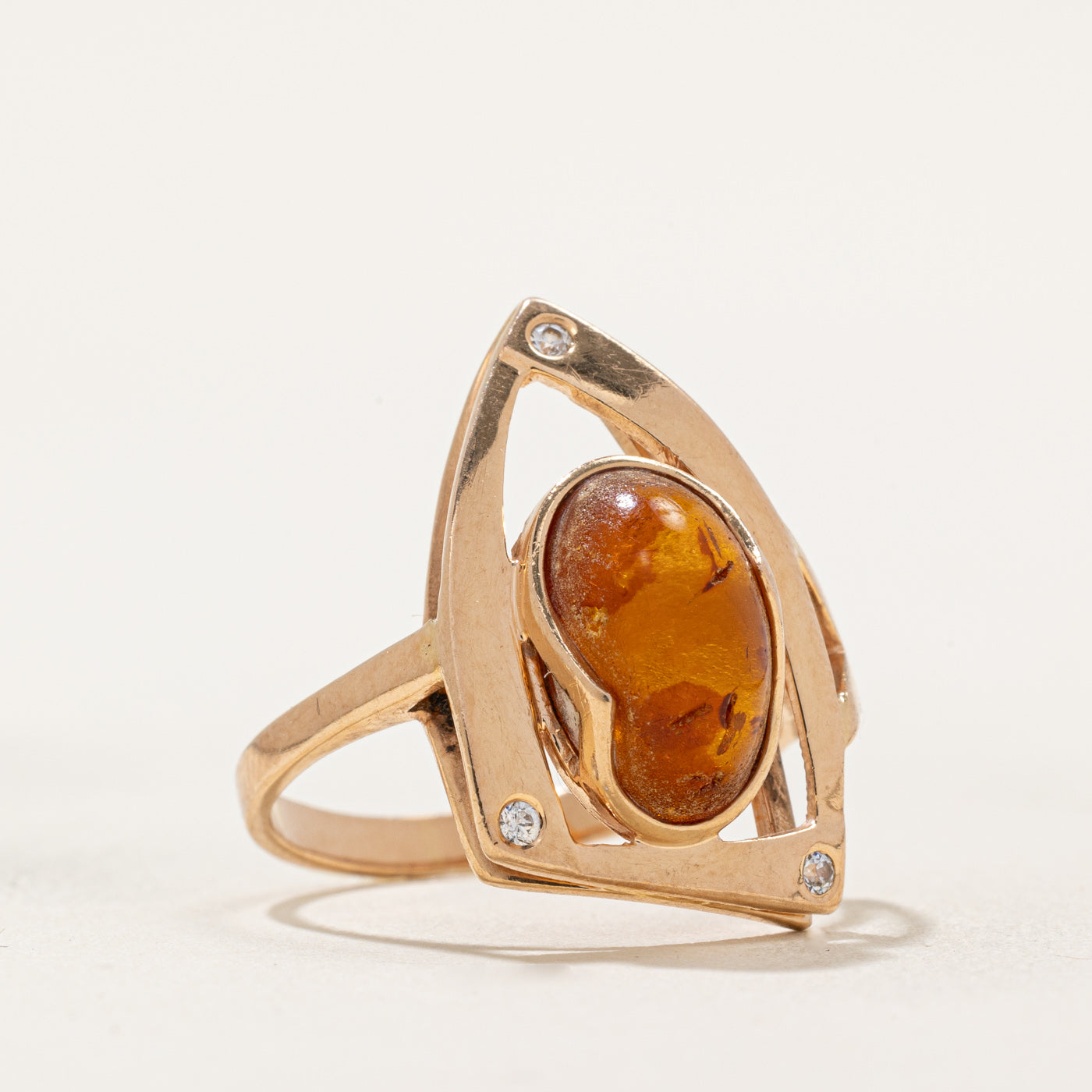 Amber & Synthetic Spinel Ring | 1.34ct, 0.05ctw | SZ 7 |