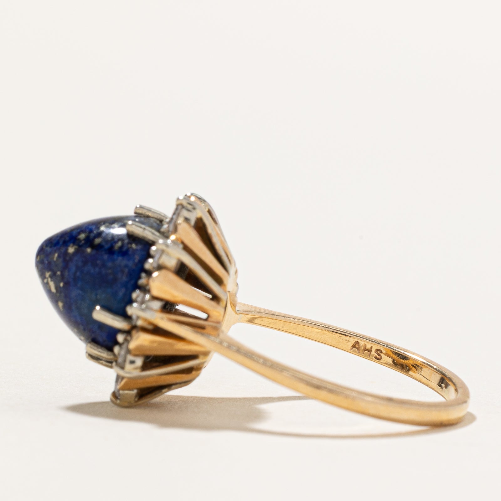 Bague cocktail en lapis-lazuli conique et diamants | 5,00 ct, 0,25 ct au total | Taille 6