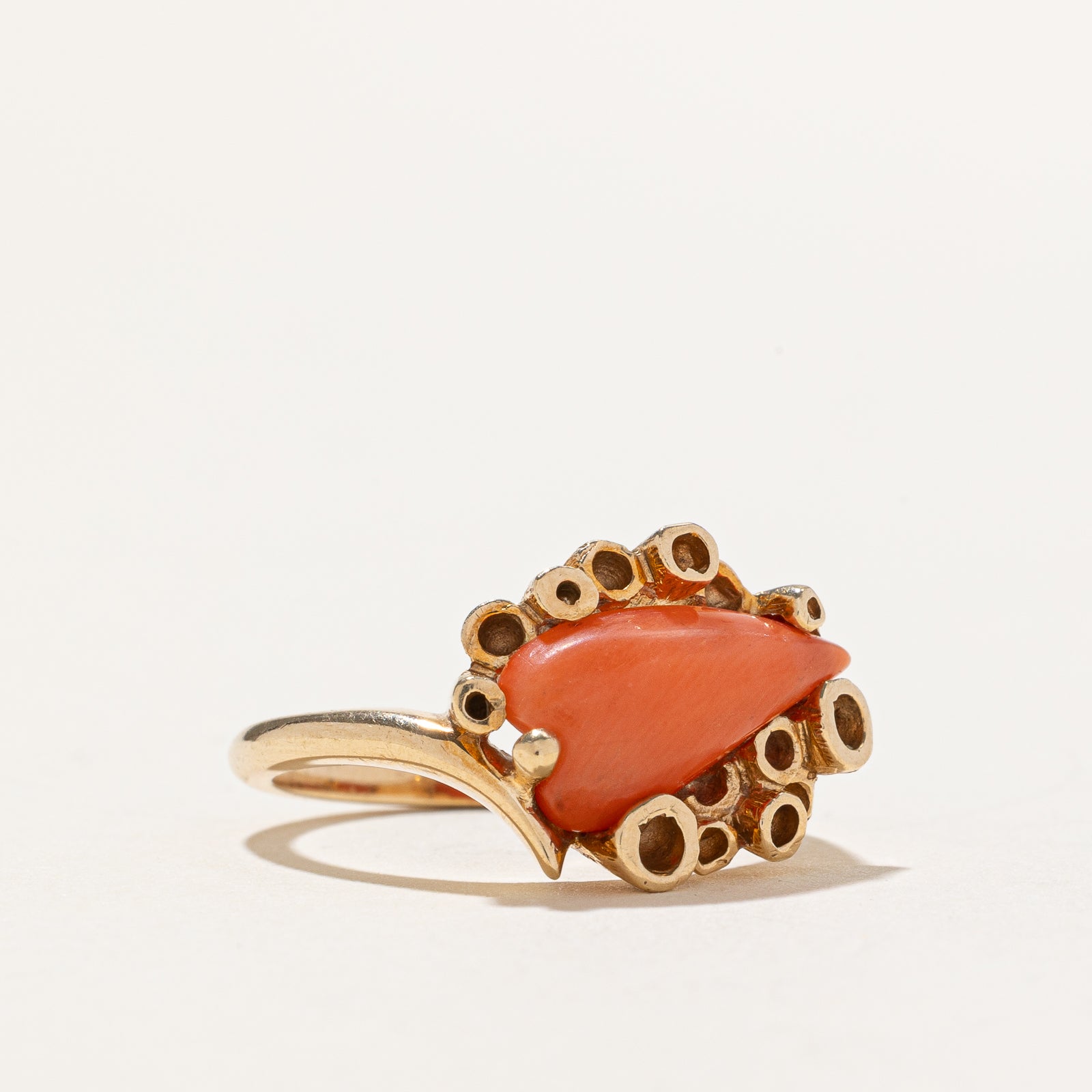 Bague abstraite texturée corail, forme libre | 1,80 ct | Taille 6