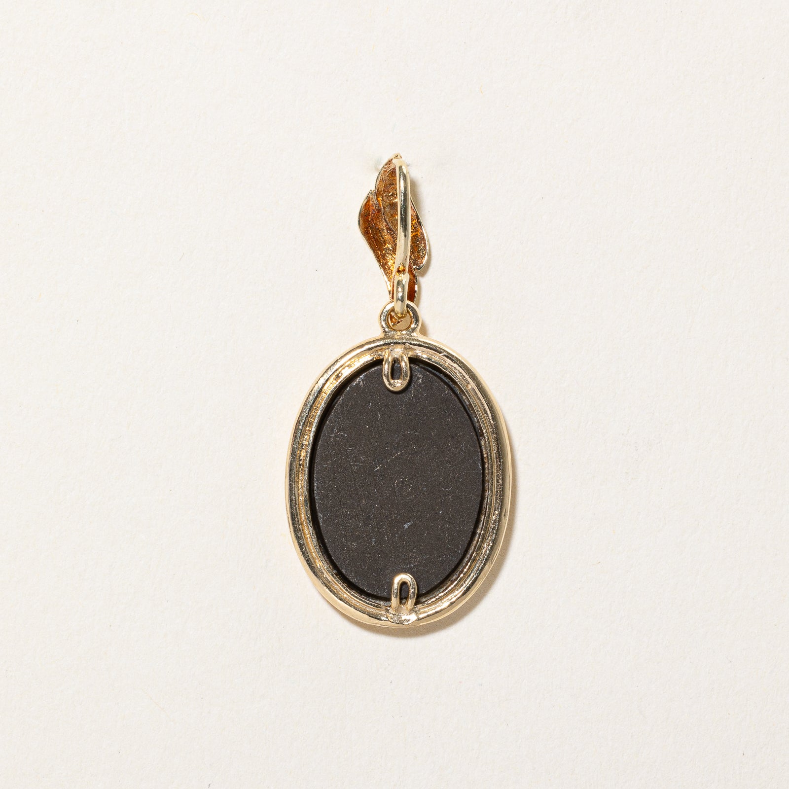 Oval Ammolite Pendant | 4.00ct