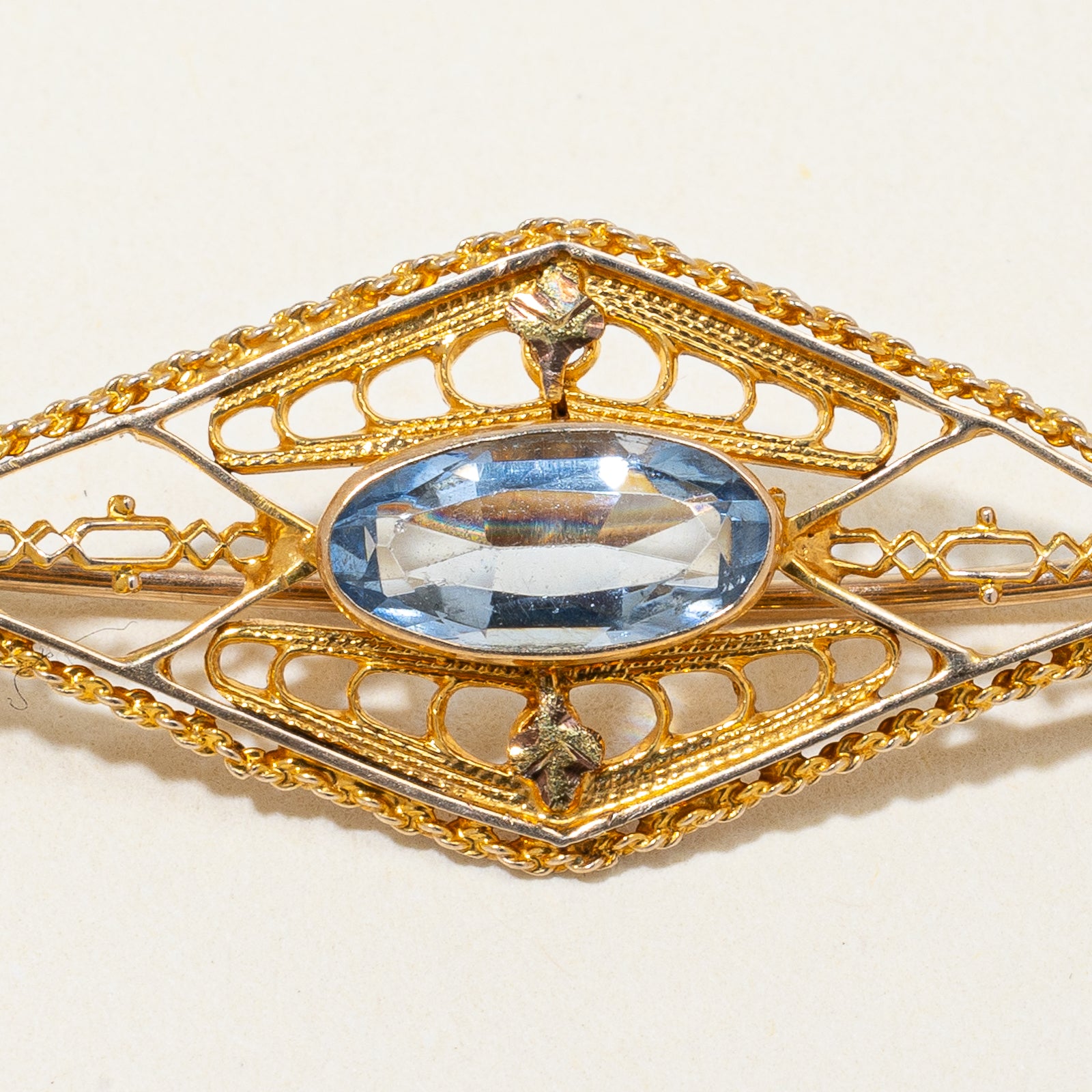 Blue Glass Paste Openwork Brooch | 0.20ct |