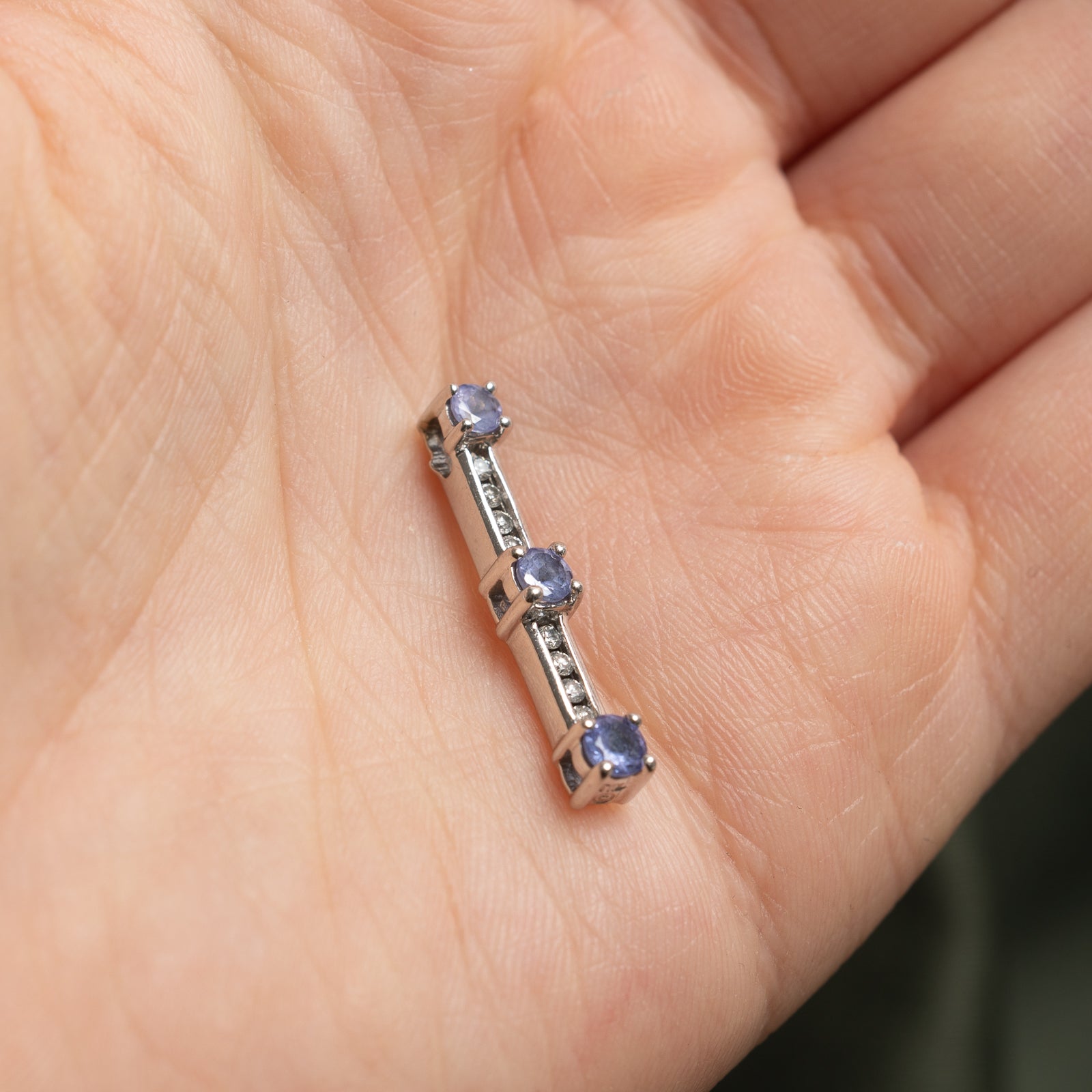 Tanzanite & Diamond Drop Pendant | 0.40tw, 0.10ct |