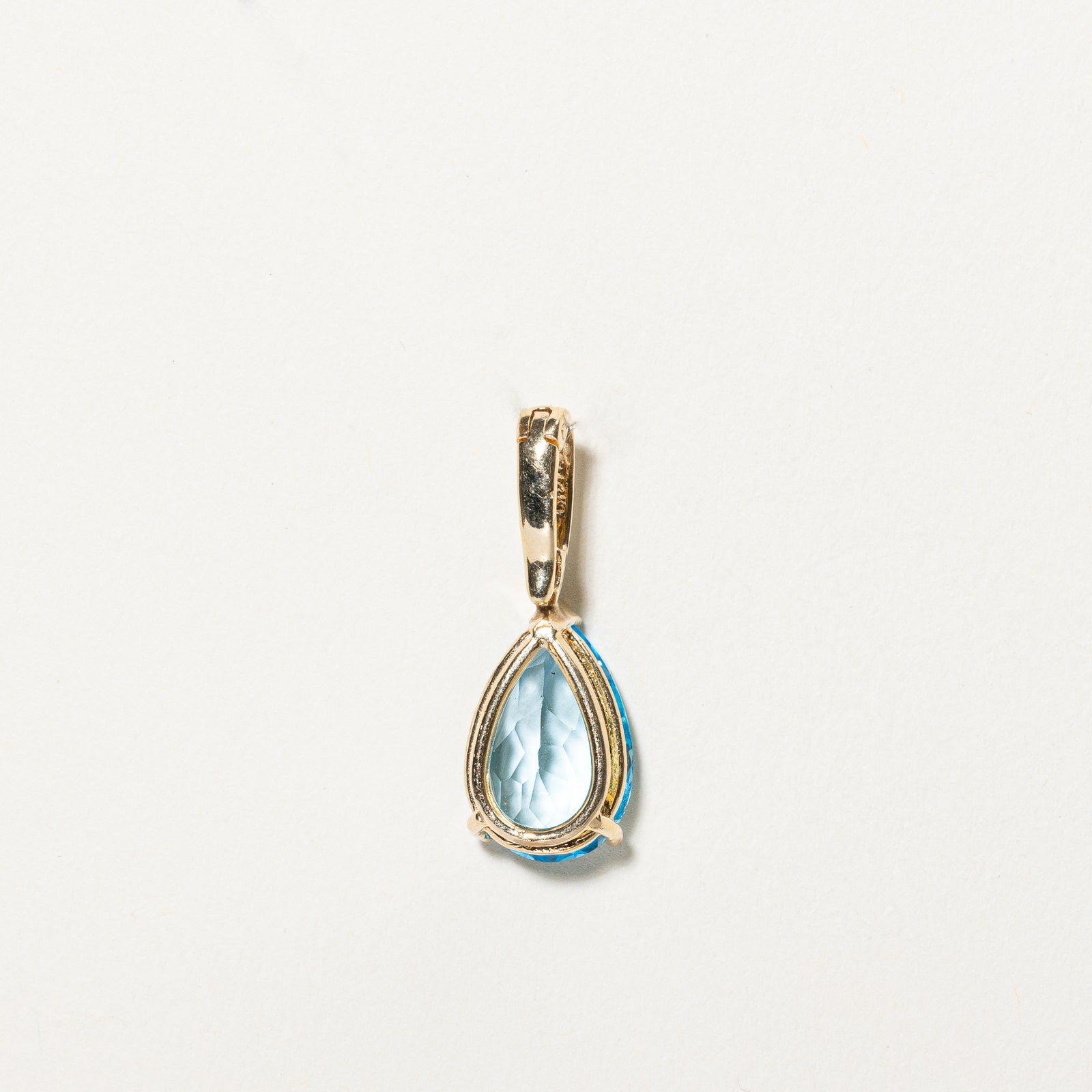 Pear Cut Topaz Pendant | 4.00ct |