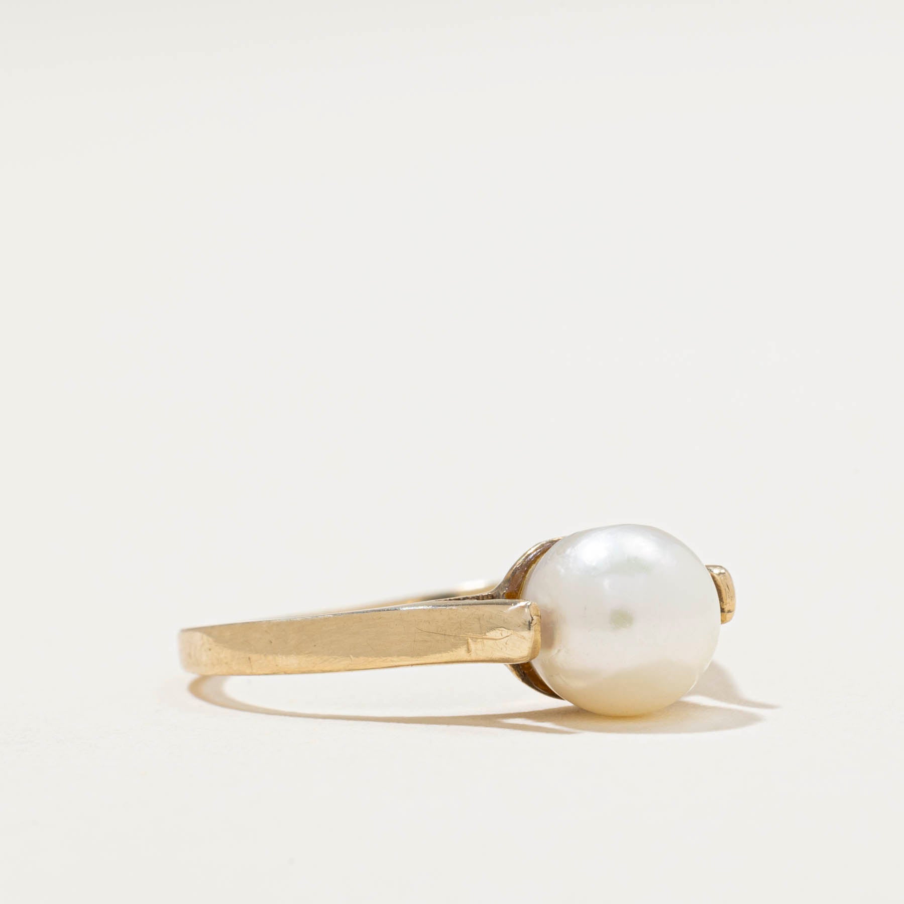 Solitaire Pearl Ring | SZ 6.5