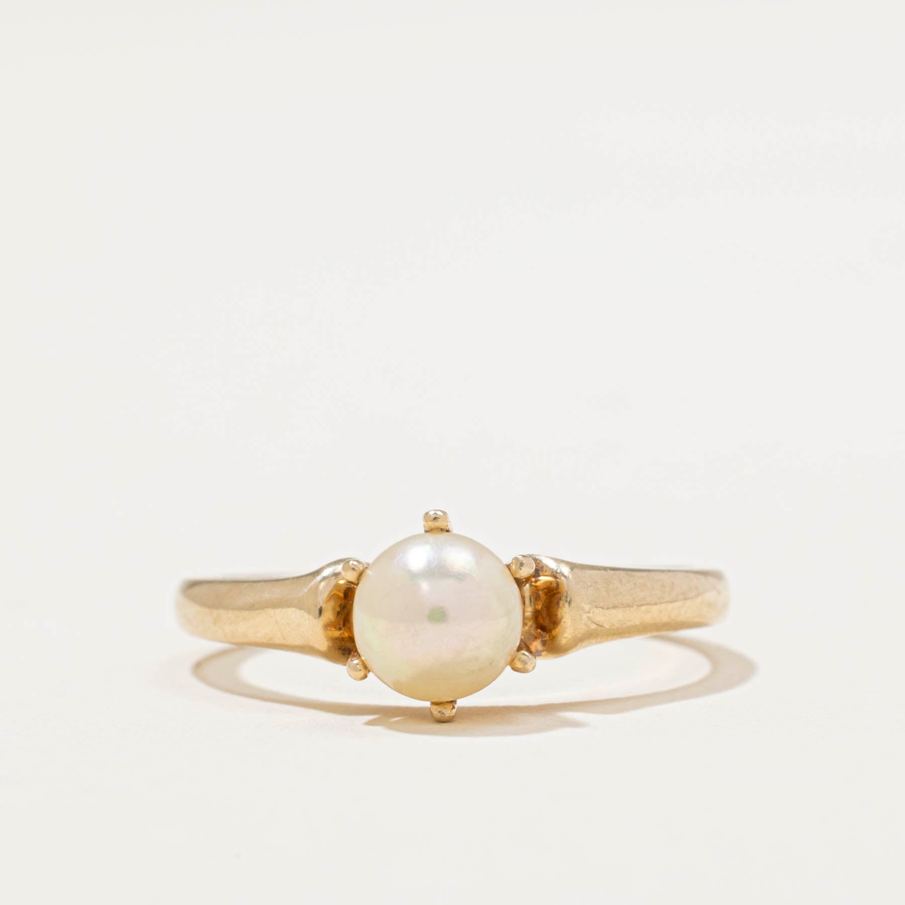 Solitaire Pearl Ring | SZ 6