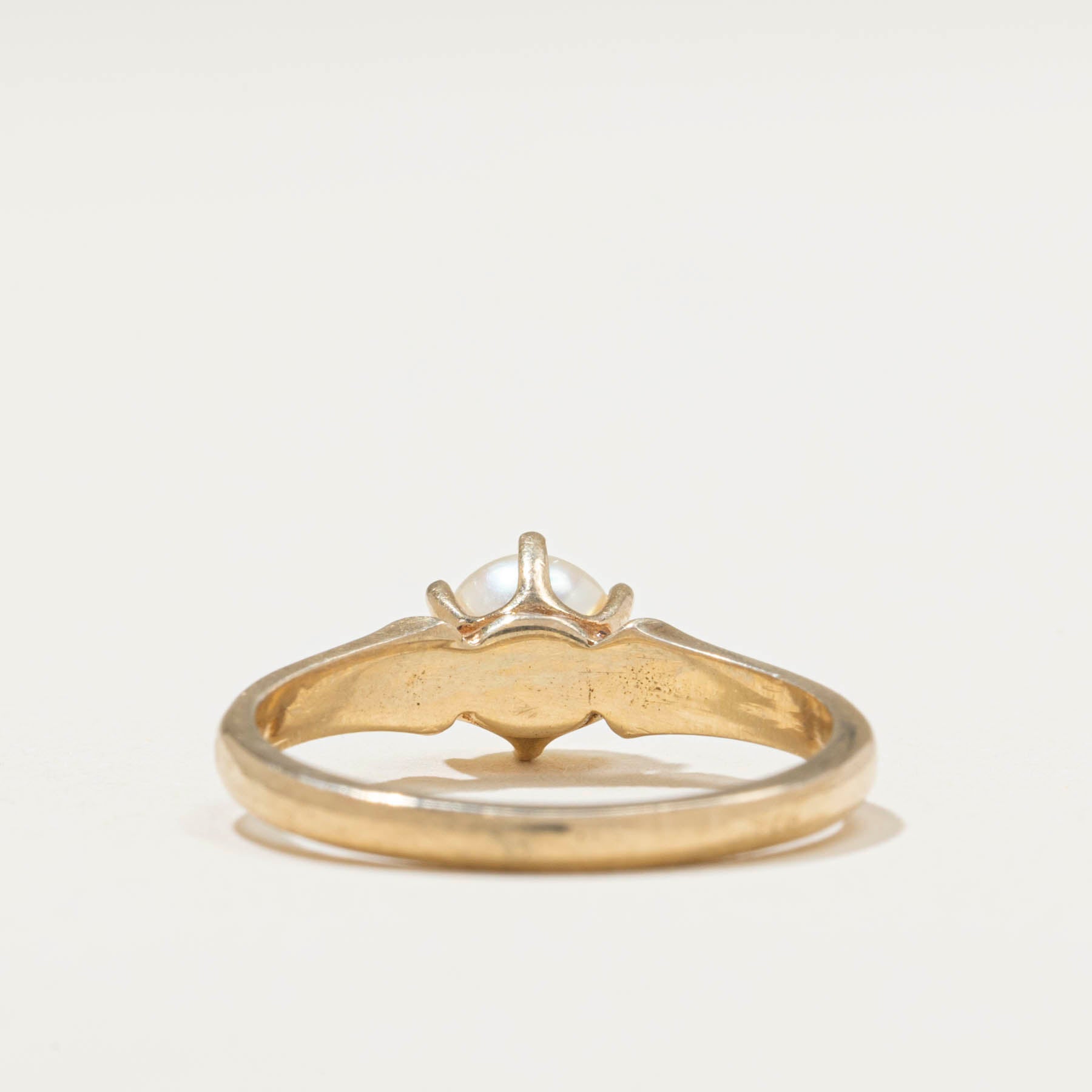 Solitaire Pearl Ring | SZ 6