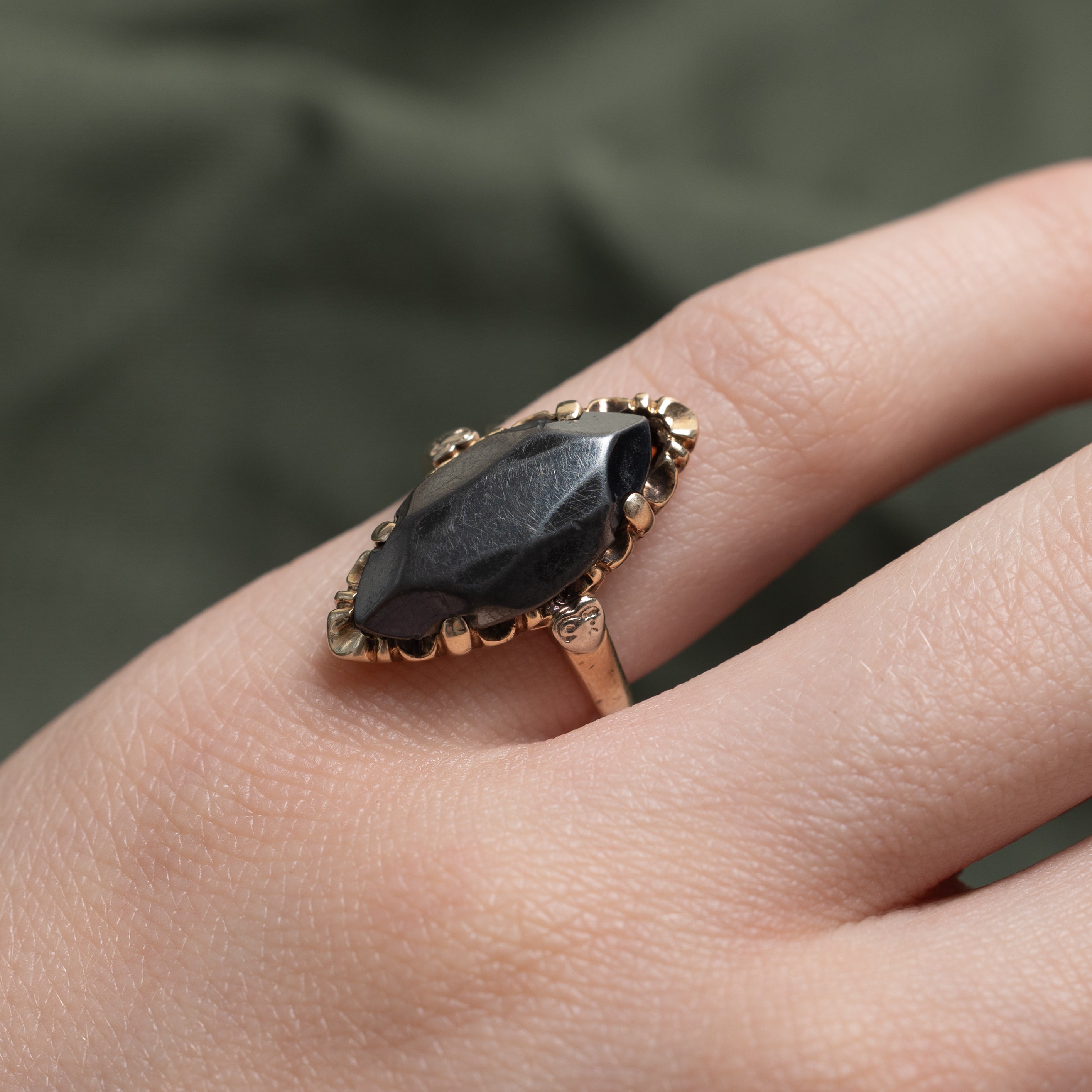Hematite Grooved Navette Ring | 4.00ct | SZ 4