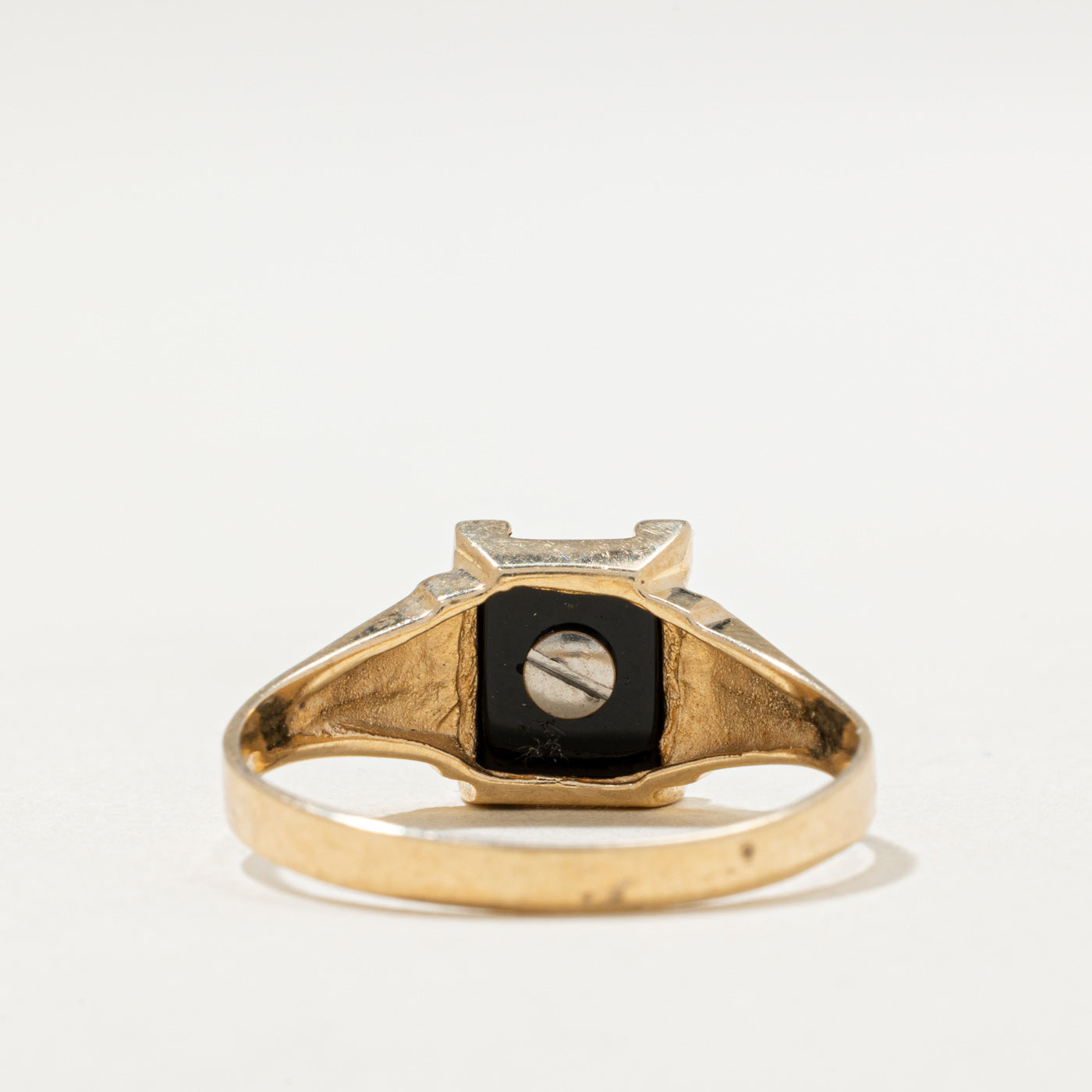 10K Onyx 'R' Initial Ring | 0.80ct | SZ 8.75