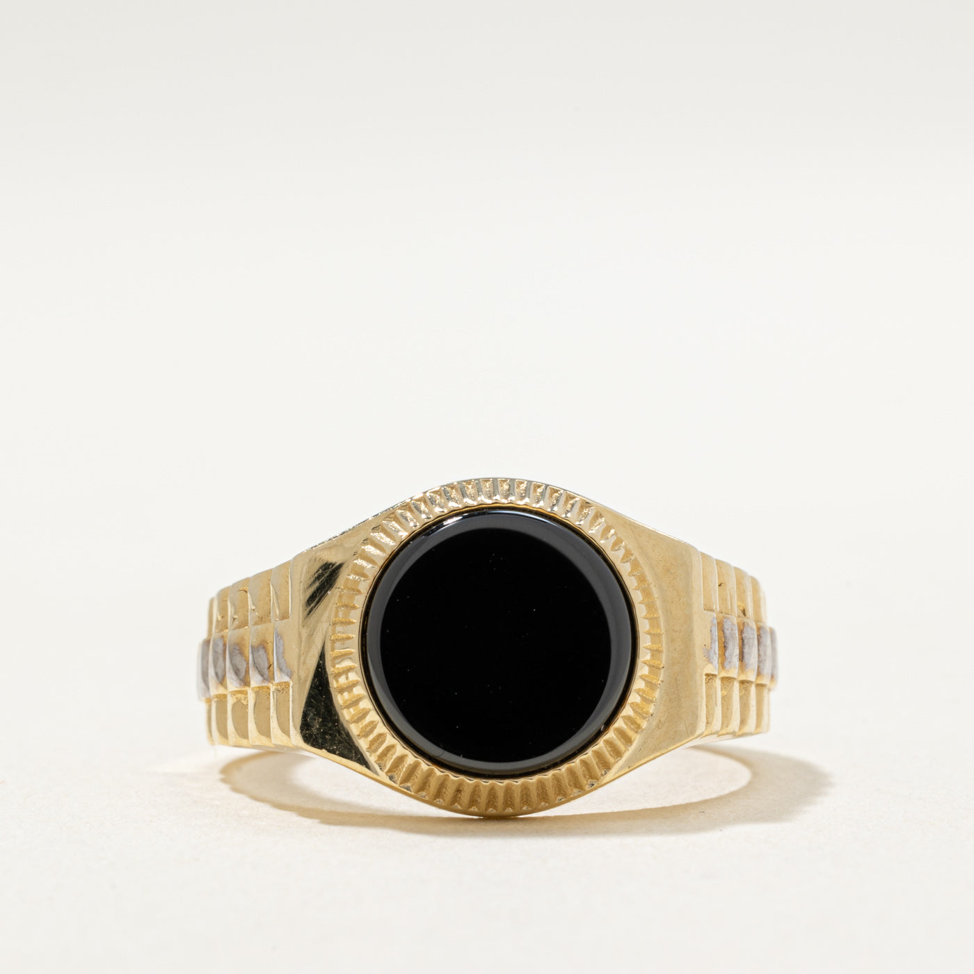 10K Onyx Textured Signet Ring | 1.50ct | SZ 9.5