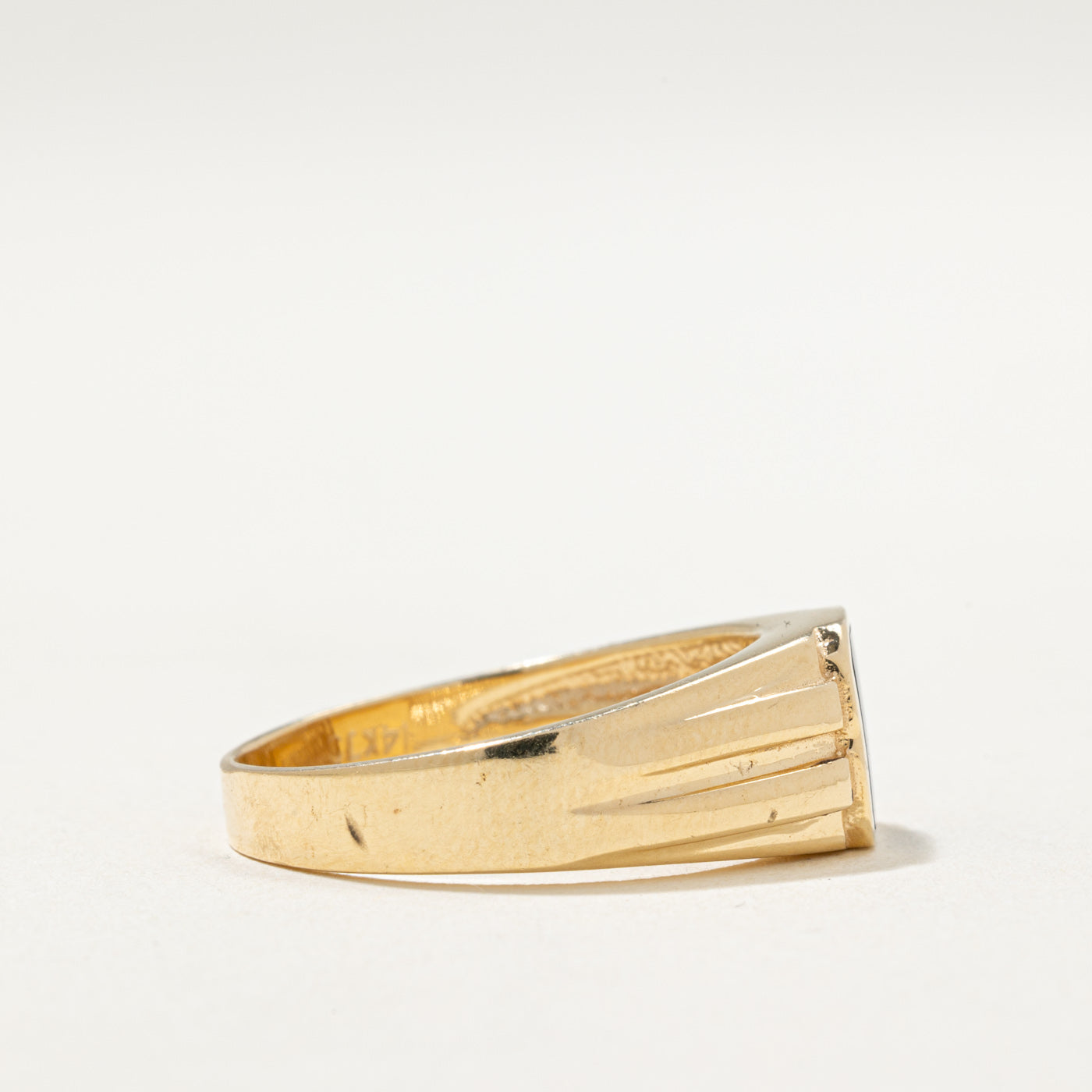 14K Bezel Set Onyx Signet Ring | 0.50ct | SZ 8
