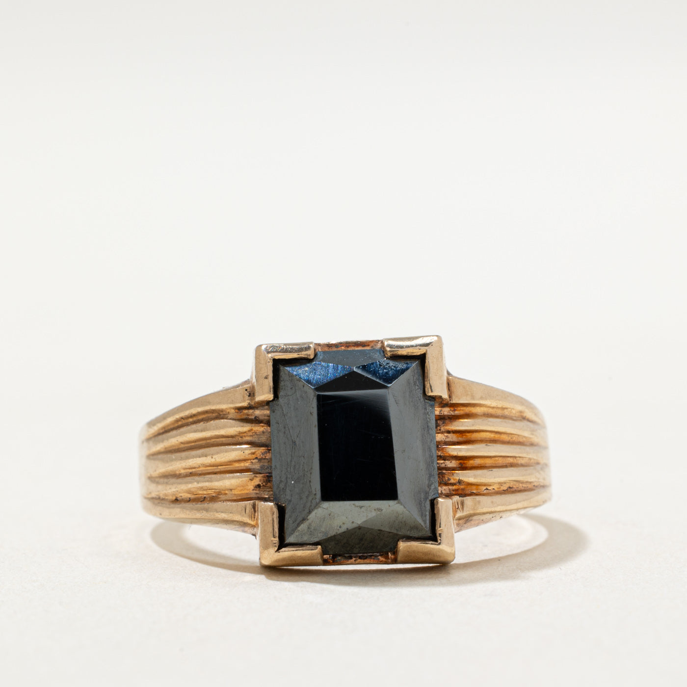 Bague rainurée en hématite 10 carats | 3,00 ct | Taille 10