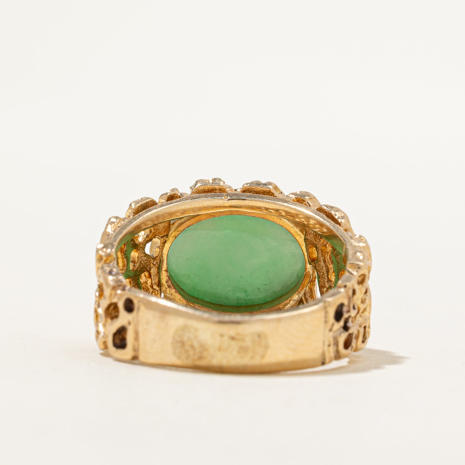 Oval Cabochon Jade Openwork Ring | 3.20ct | SZ 6.5