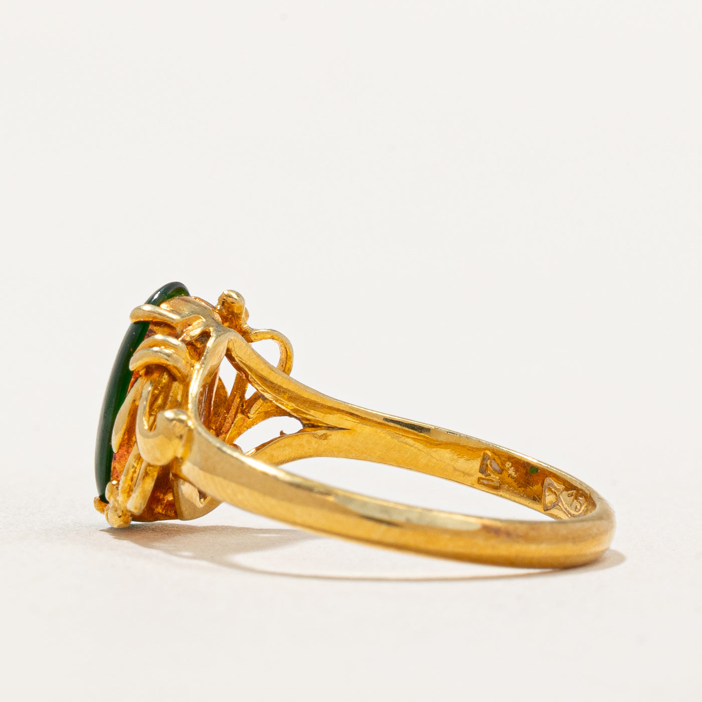 Oval Cabochon Nephrite Jade Ring | 1.00ct | SZ 6.5