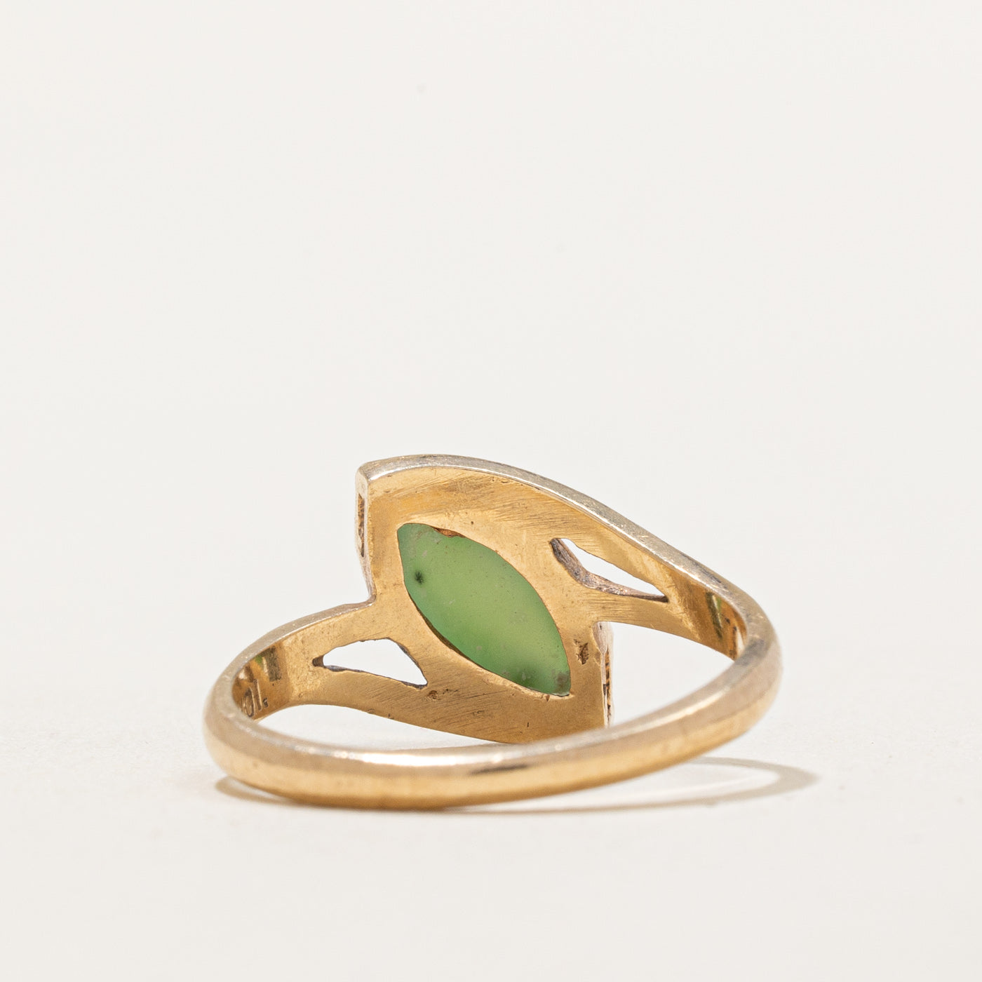 Marquise Cabochon Nephrite Jade Ring | 0.90ct | SZ 6