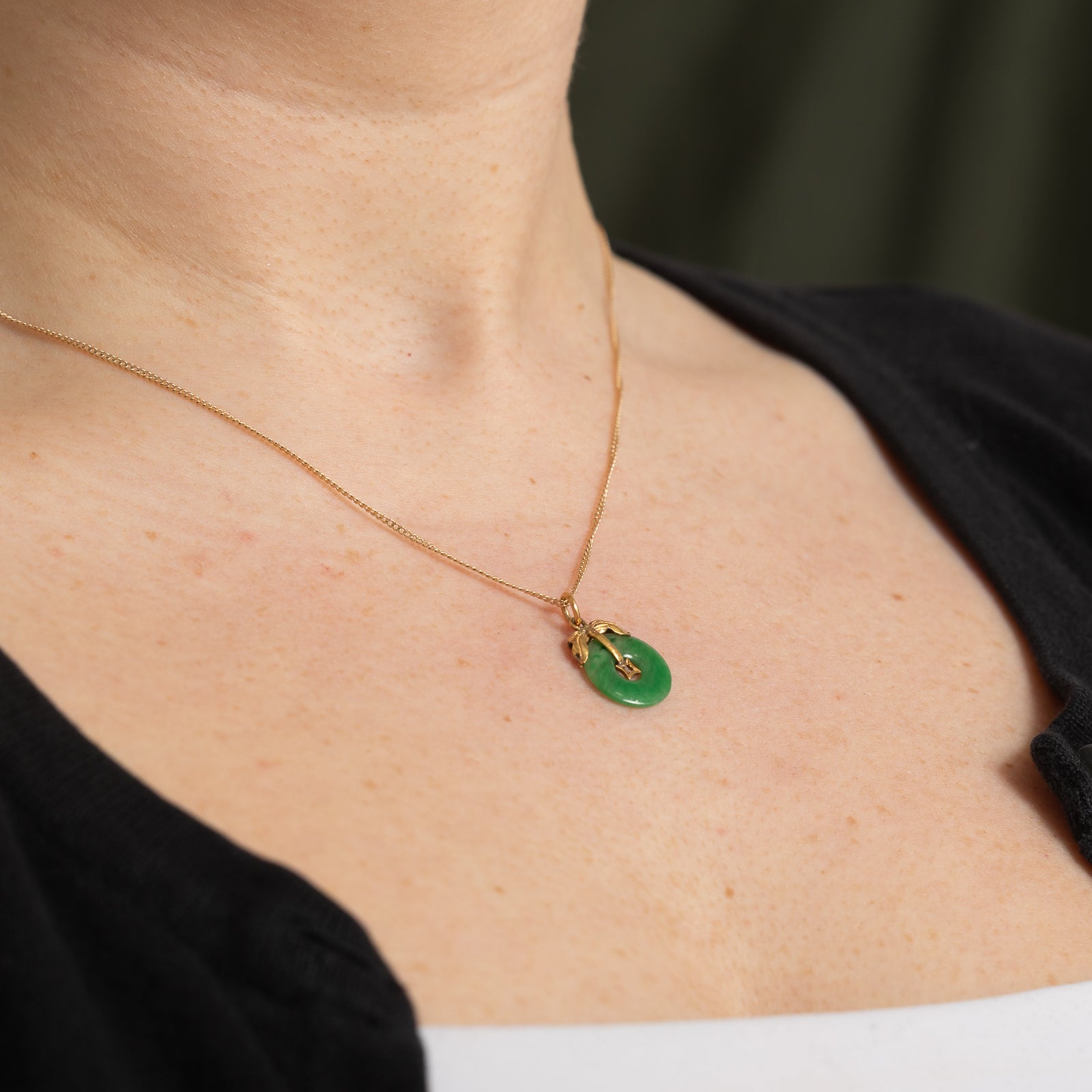 Donut Jadeite Pendant | 3.00ct