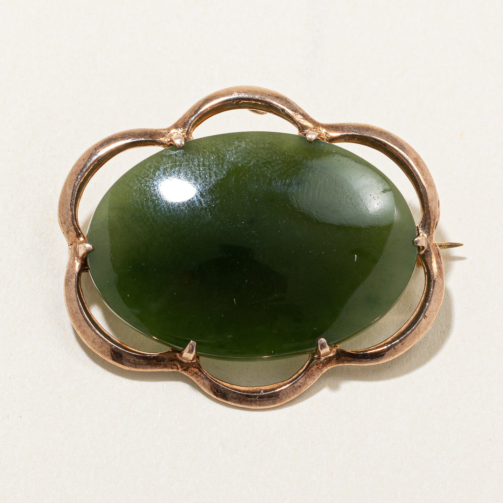 Nephrite Jade Scalloped Brooch | 23.00ct