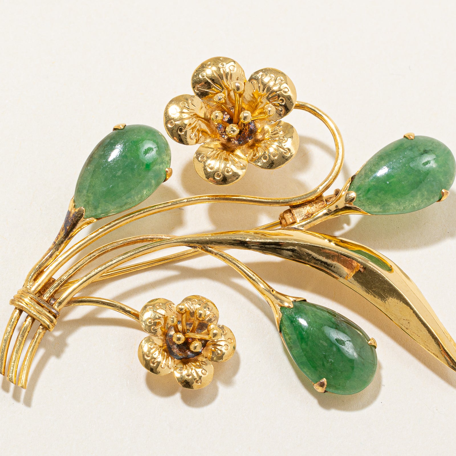 Nephrite Jade Floral Brooch | 7.50ctw