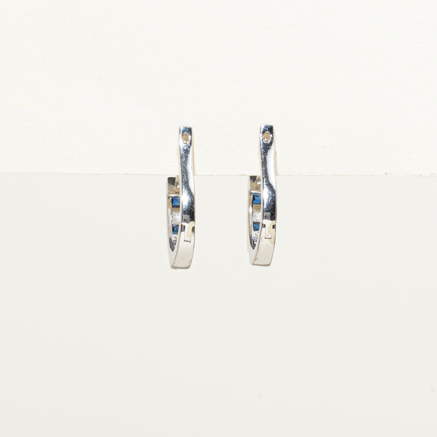 Boucles d'oreilles créoles saphir et diamants | 0,24 ct, 0,16 ct