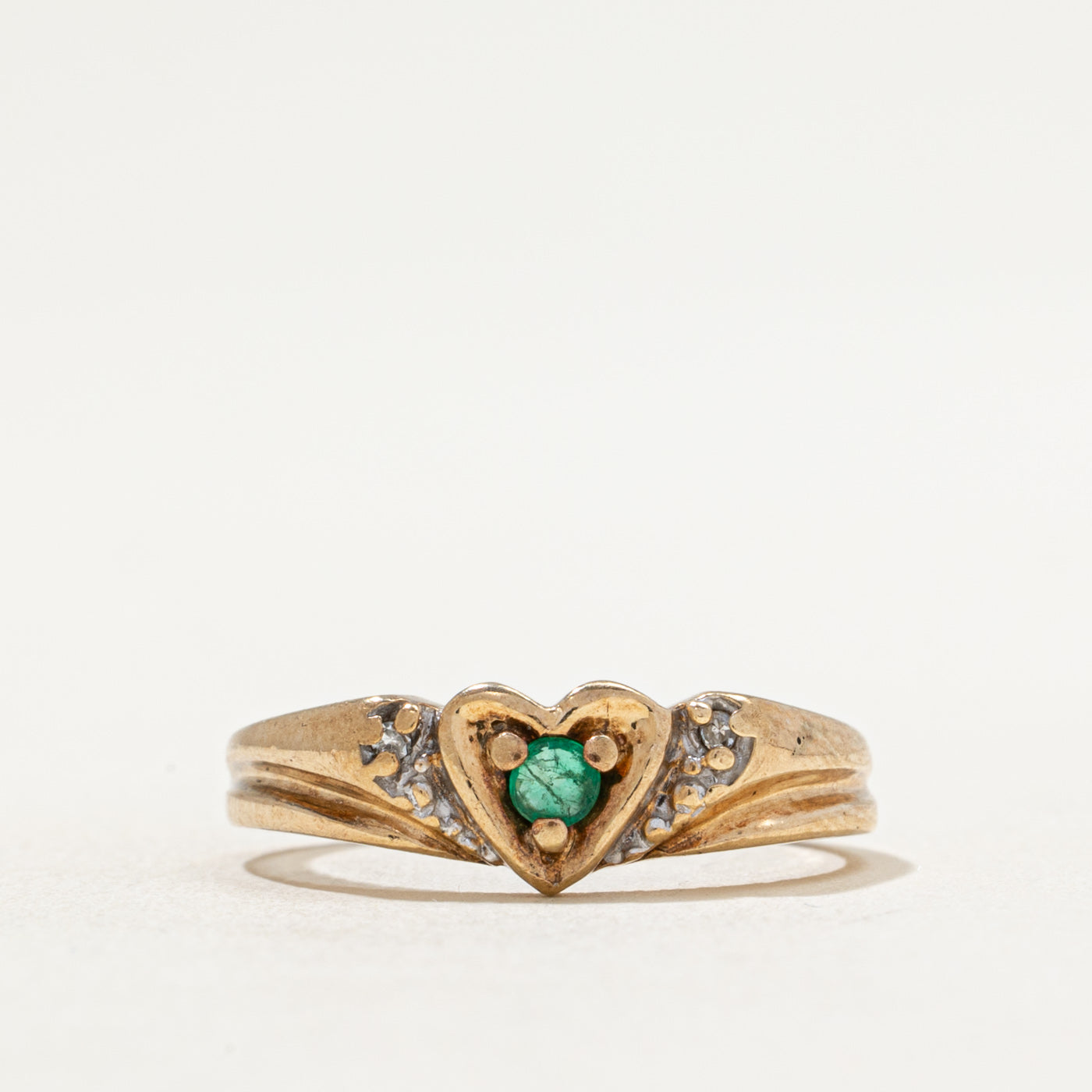 Emerald & Diamond Heart Ring | 0.05ct, 0.01ctw | SZ 5.75