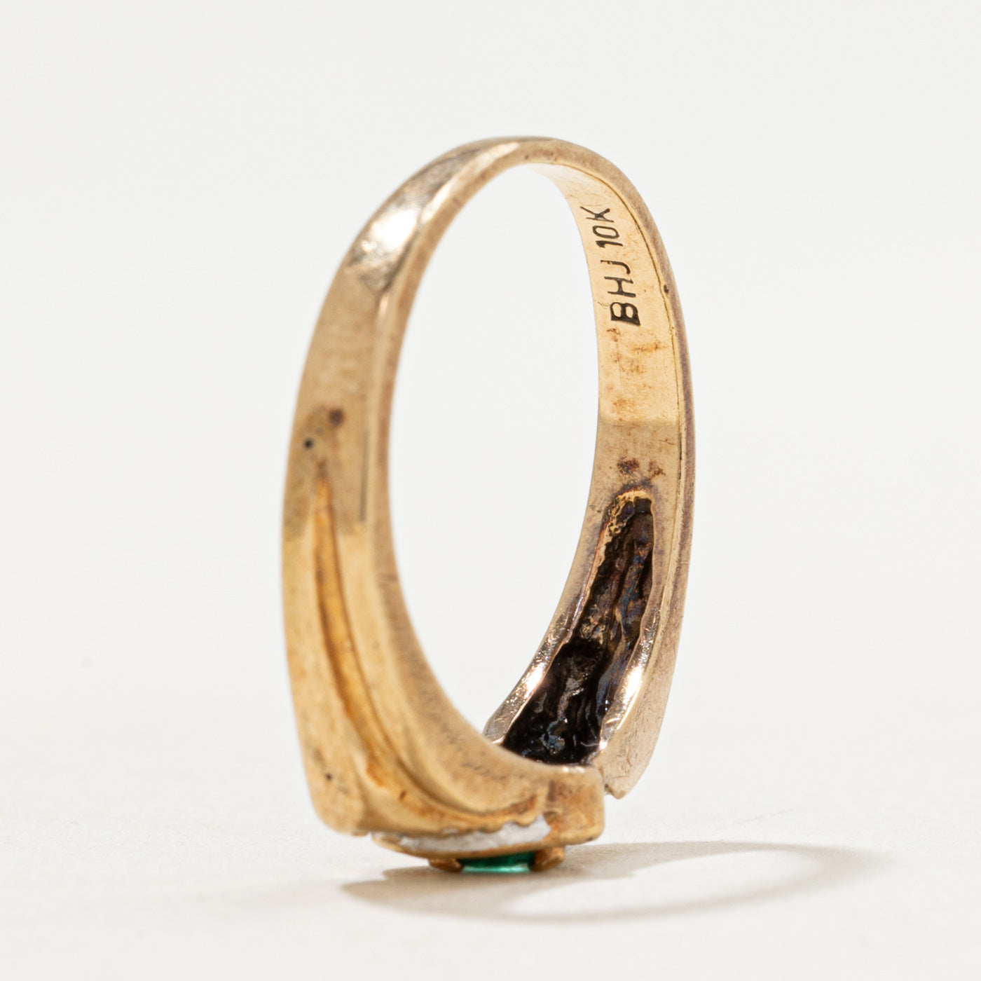 Emerald & Diamond Heart Ring | 0.05ct, 0.01ctw | SZ 5.75