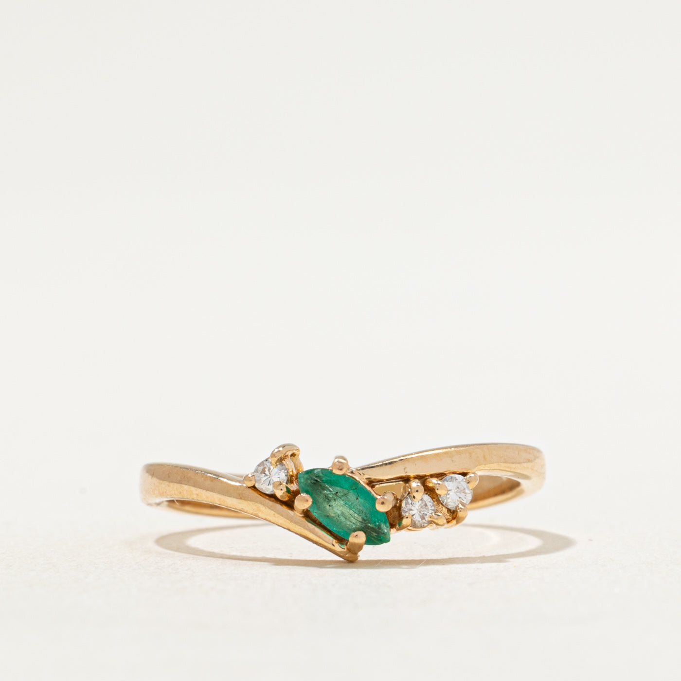 Emerald & Diamond Chevron Ring | 0.10ct, 0.036ctw | SZ 5.75