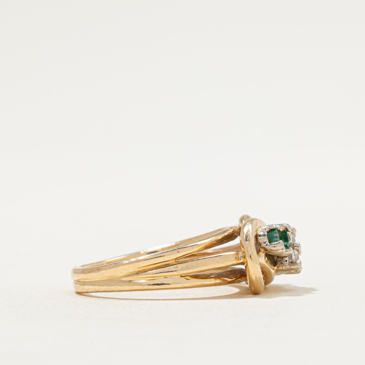 Emerald & Diamond Cluster Crossover Ring | 0.16ctw, 0.12ctw | SZ 6.75