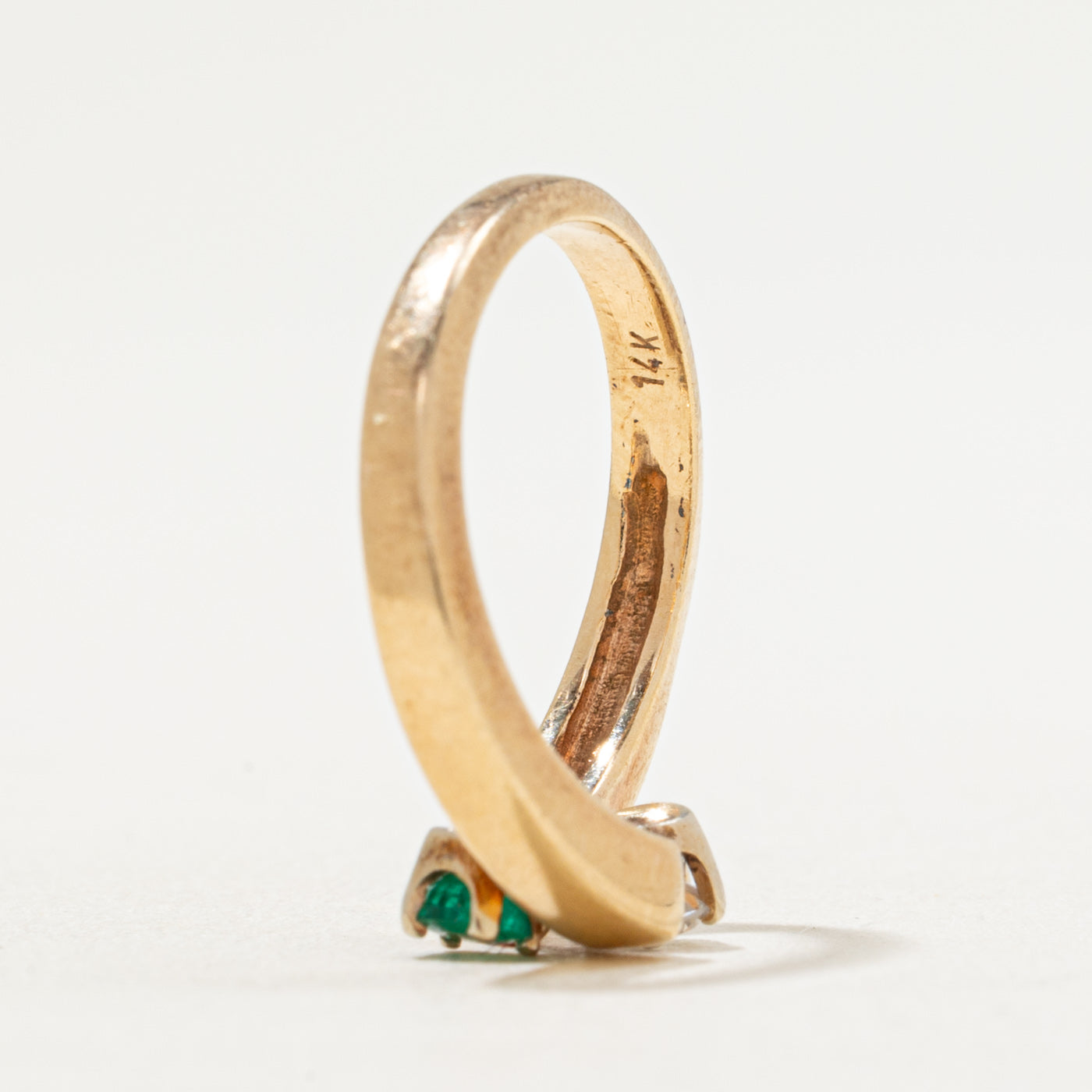 Toi Et Moi Diamond & Emerald Bypass Ring | 0.11ct, 0.08ct | SZ 5