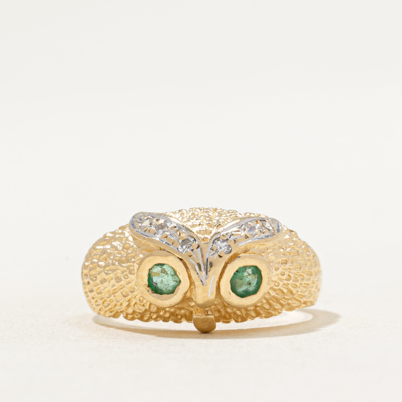 Emerald & Diamond Owl Dome Ring | 0.07ctw, 0.03ctw | SZ 5.25