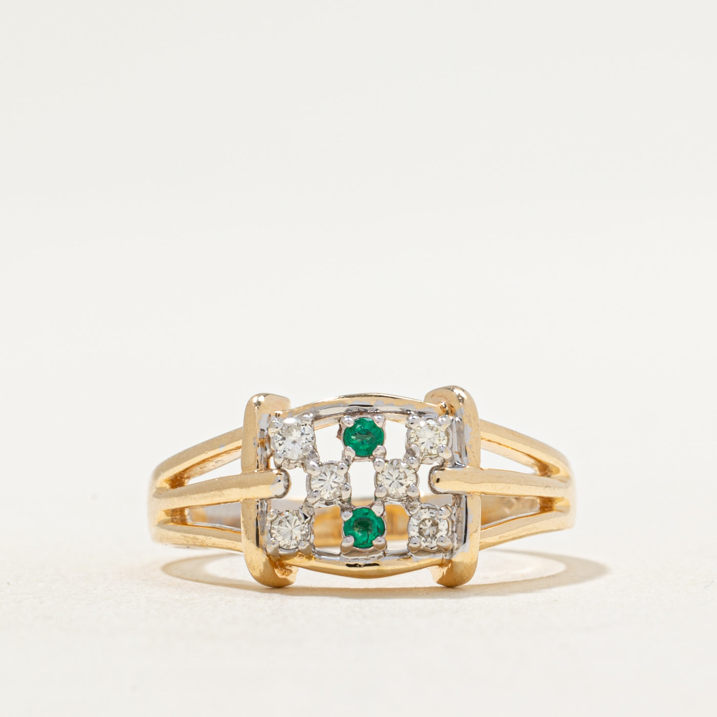Bague en diamant et émeraude | 0,09 ct, 0,02 ct | Taille 6,5